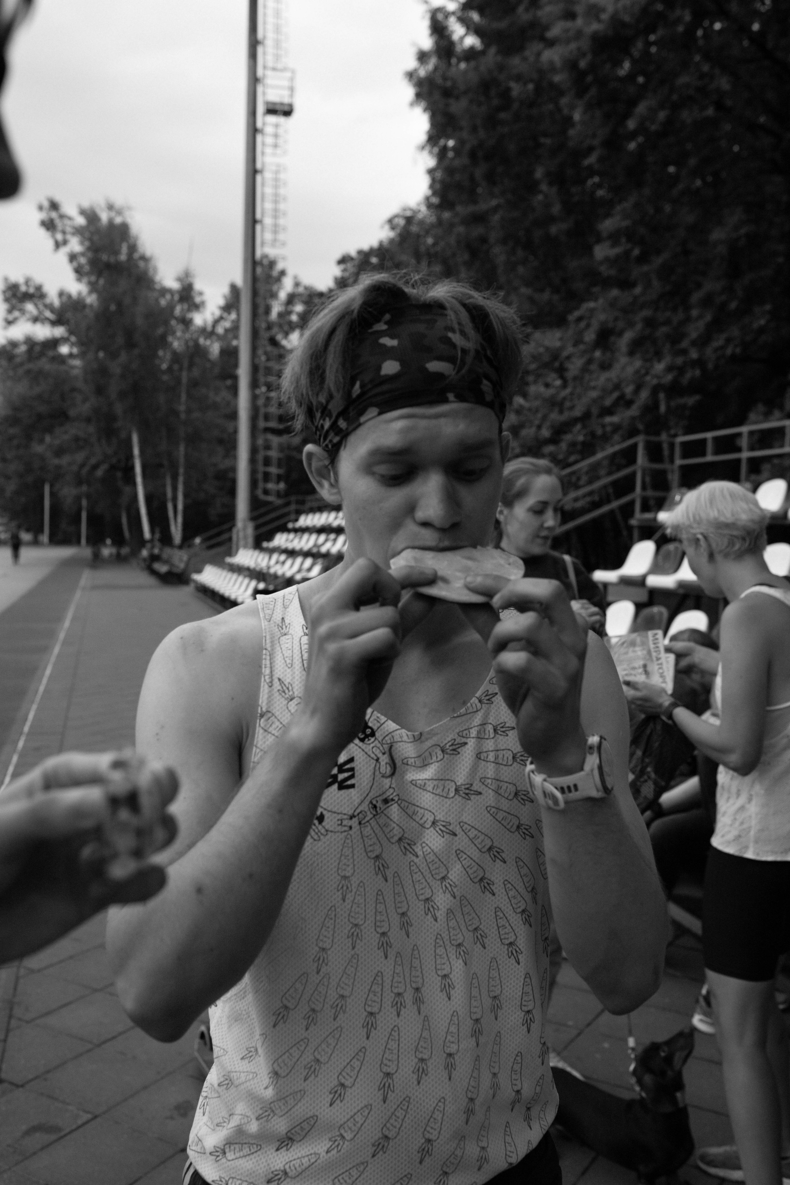 Тренировка сквозь призму чб. Александра Мельниченко/ Бегающий фотограф