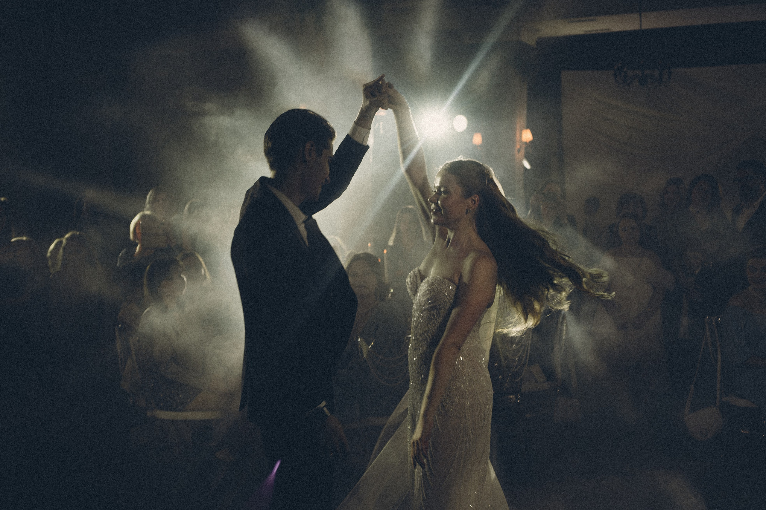 СВАДЕБНАЯ СЬЕМКА В ОТЕЛЕ В СИБИРИ. Профессиональный фотограф, Санкт-Петербург — Виктория Богомолова