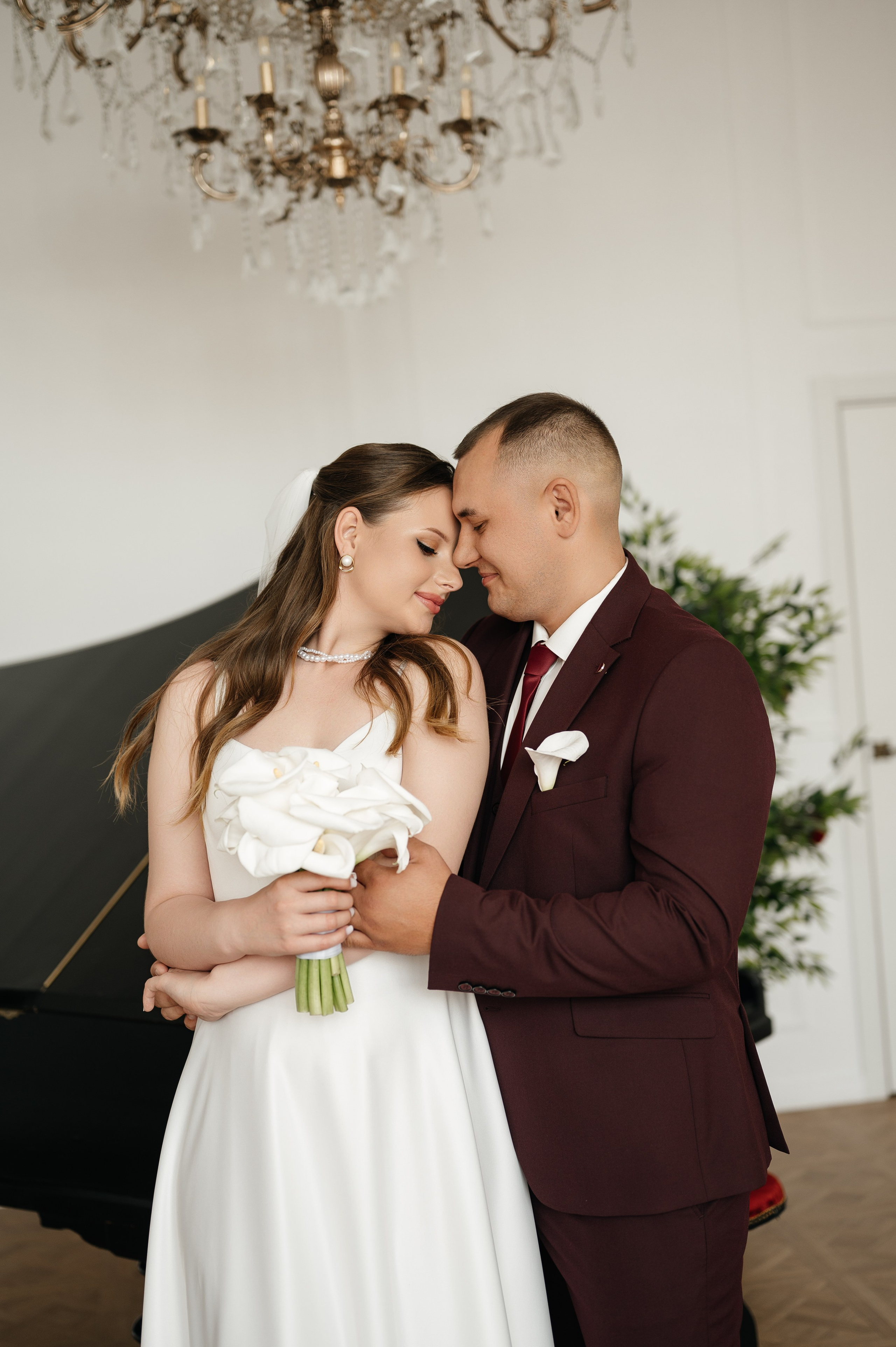 Загс (студия и прогулка). Свадебный и семейный фотограф в Краснодаре Алина Мельник