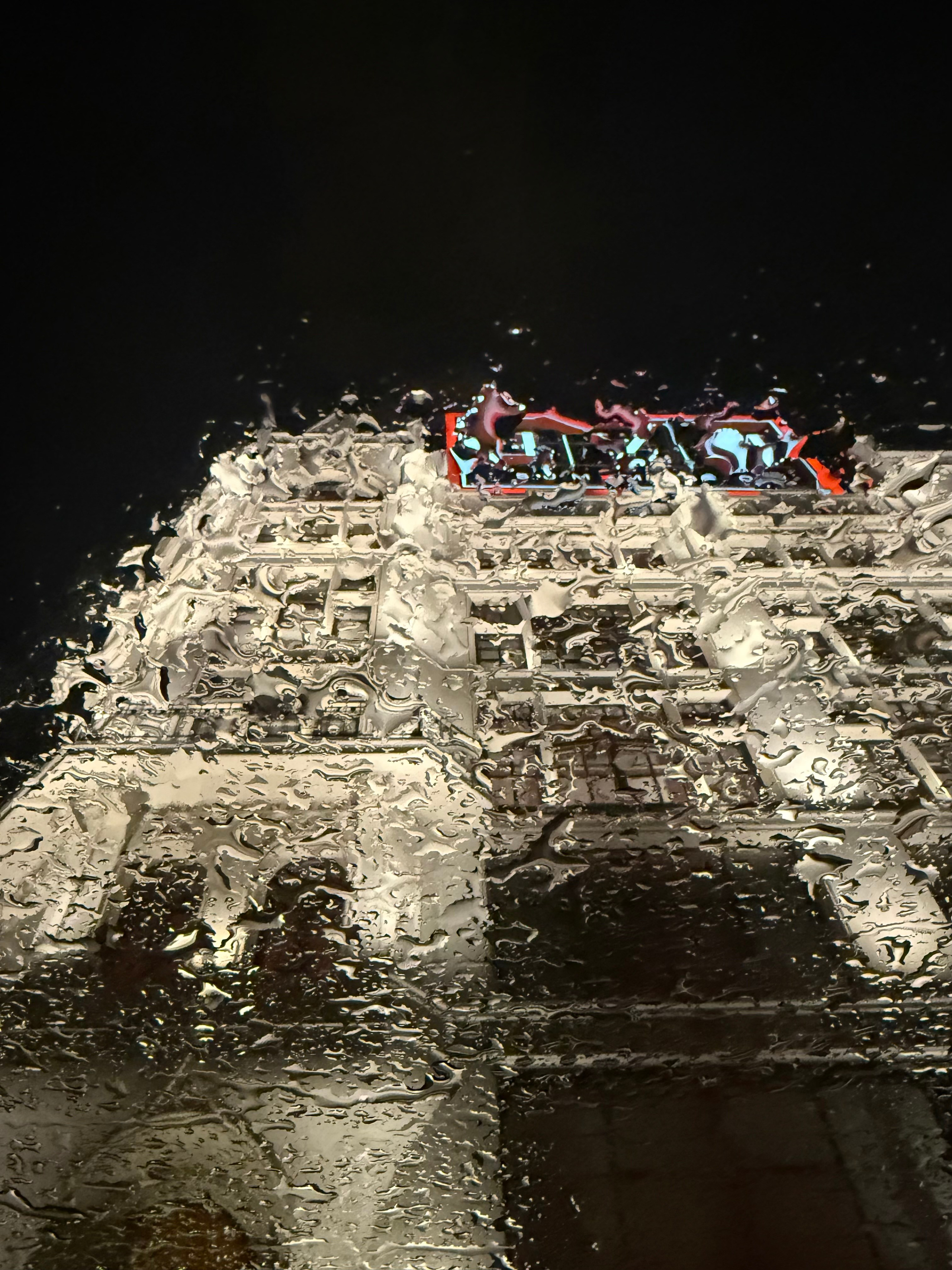 Храмы и здания. Фотограф и художник в Москве Евгения Нюнина