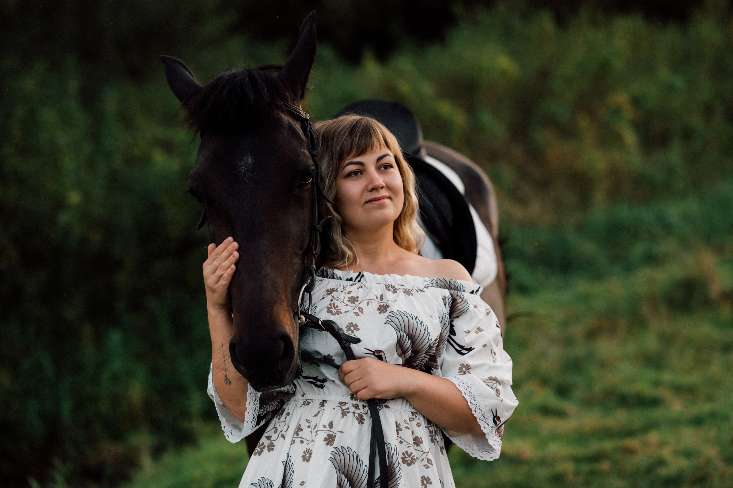 Светлана с лошадкой. Портретный, семейный, свадебный фотограф. Бизнес, контент съёмка. Тула