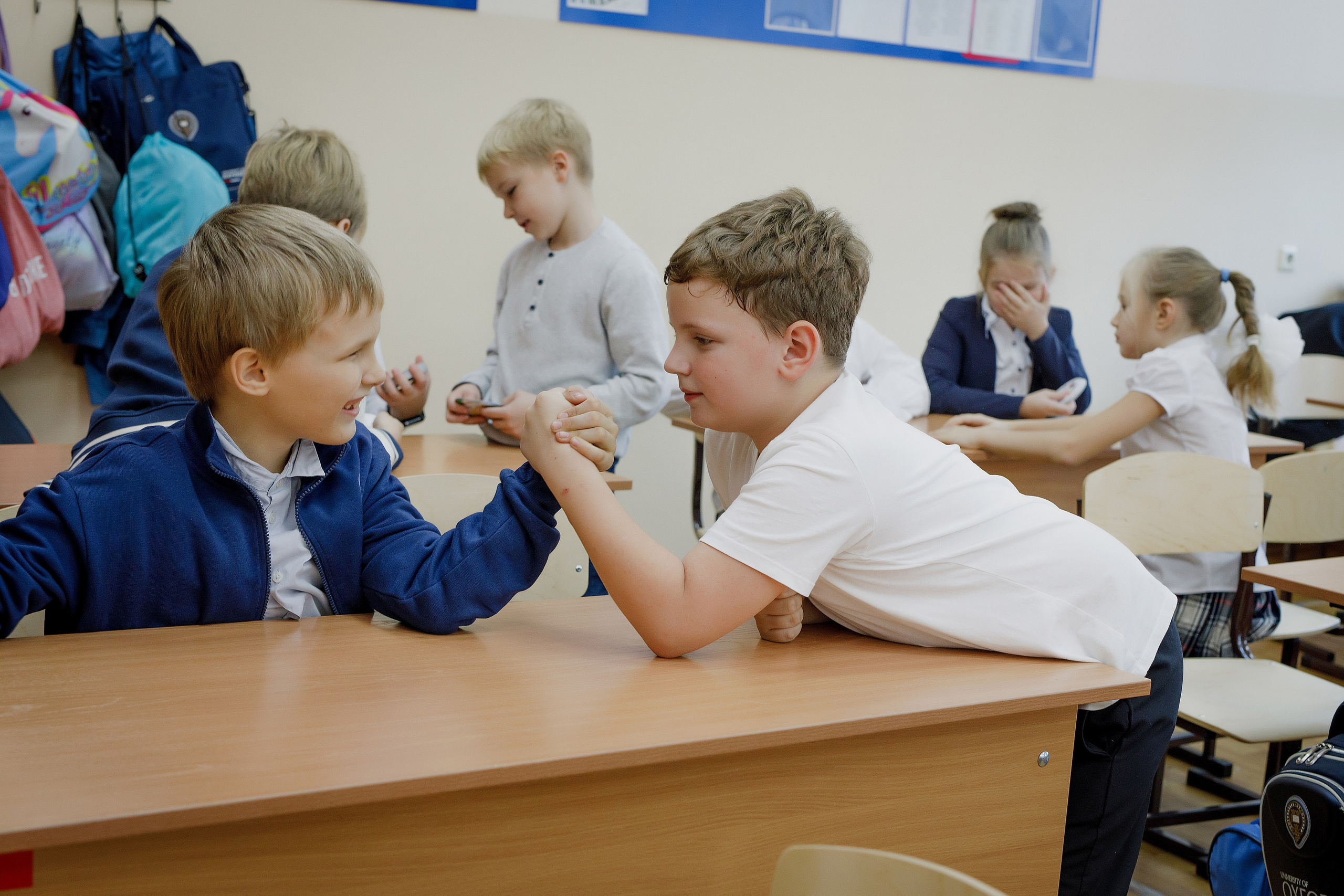 Гимназия ДВФУ. Photoalbum-vl.ru