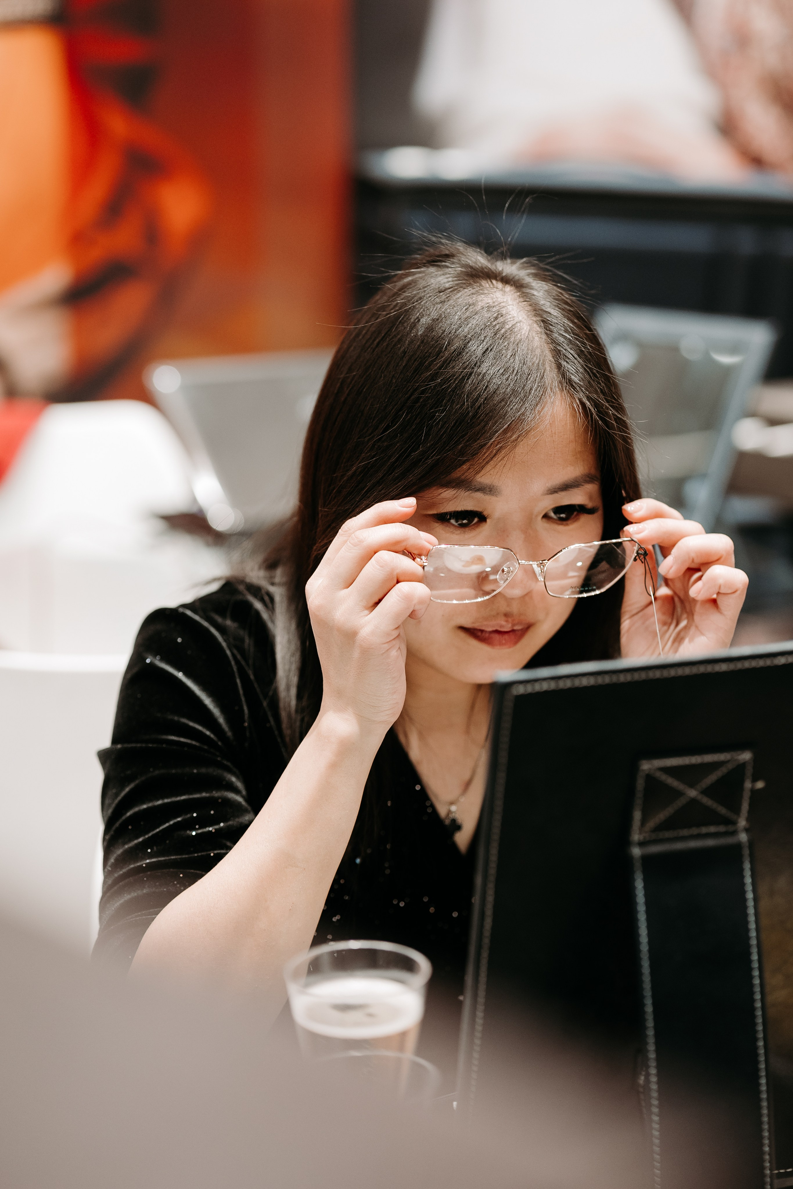 Оптическая_выставка. Репортажный и свадебный фотограф в Москве Рая Небогатова
