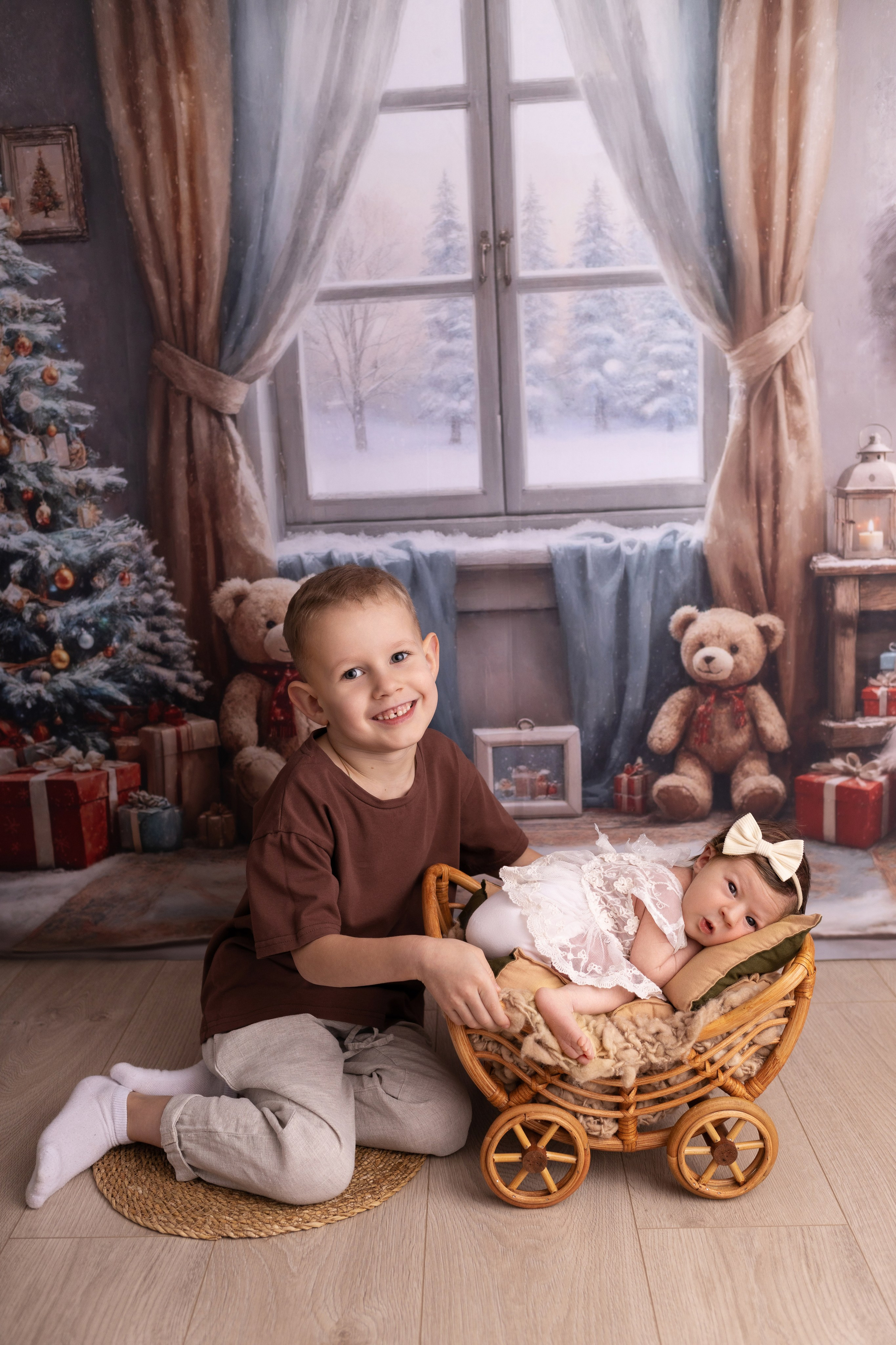 Классическая фотосессия малыша. Фотограф новорожденных малышей в Омске и Омской области Эльвира Камаева