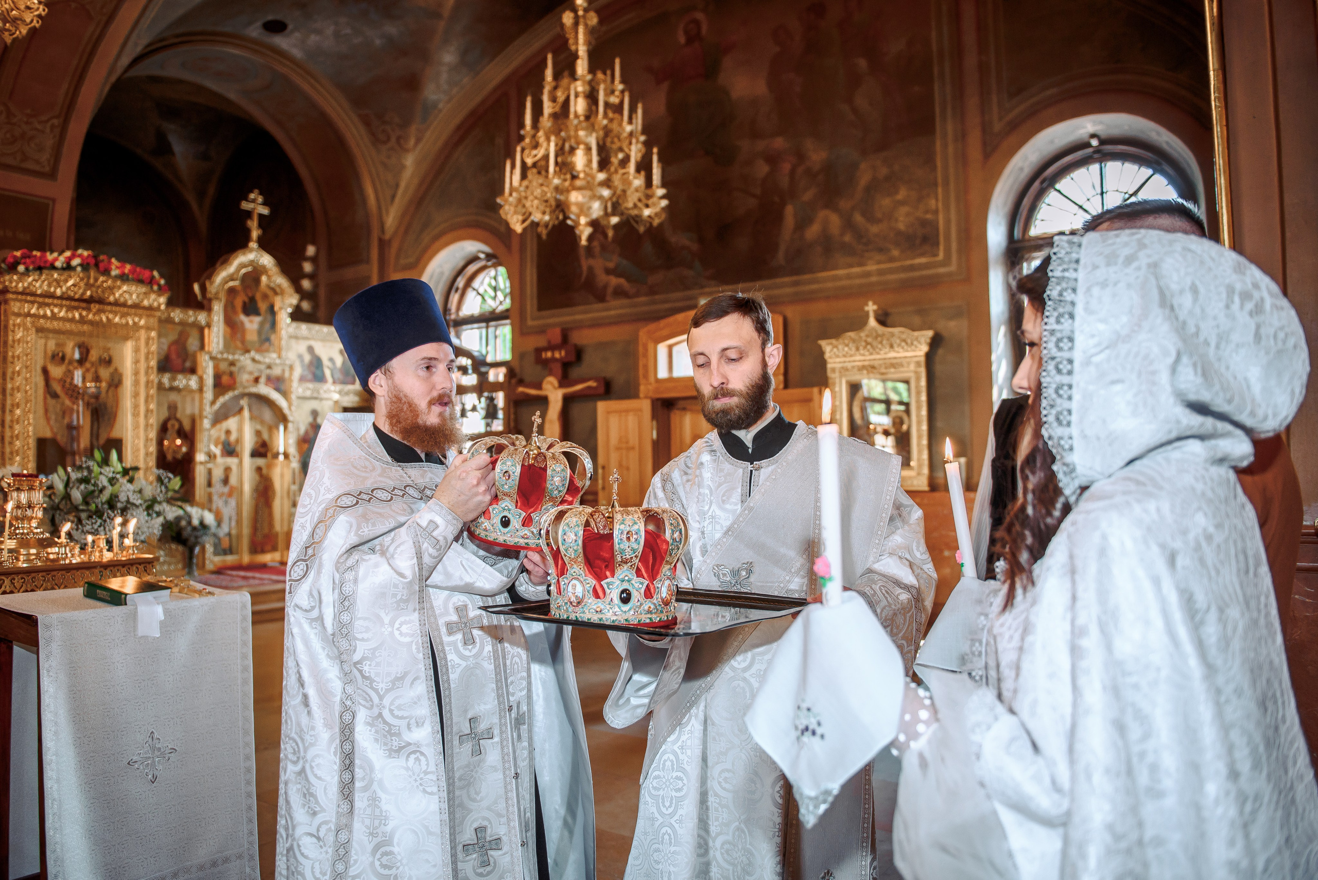 Венчание в Храме Бориса и Глеба в Дегунино. Свадебный и семейный фотограф в Москве Юлия Винник