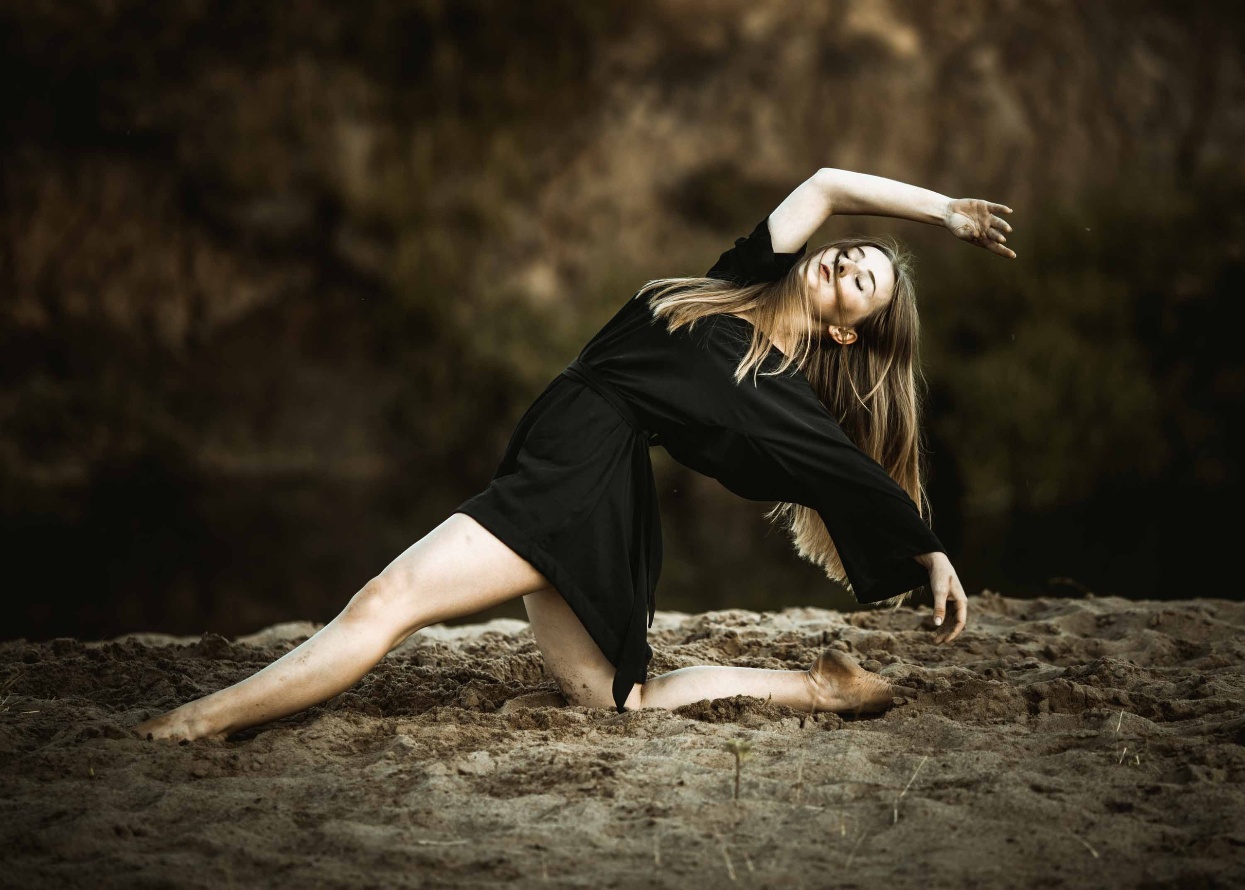 Девушка с ромашками. Наталия Клевинскас портретный фотограф в Костроме