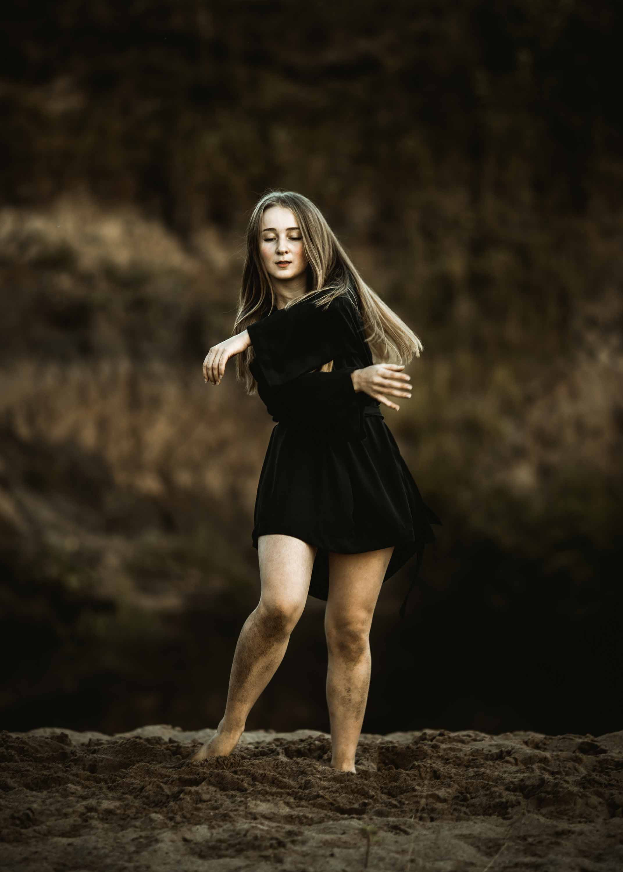 Девушка с ромашками. Наталия Клевинскас портретный фотограф в Костроме