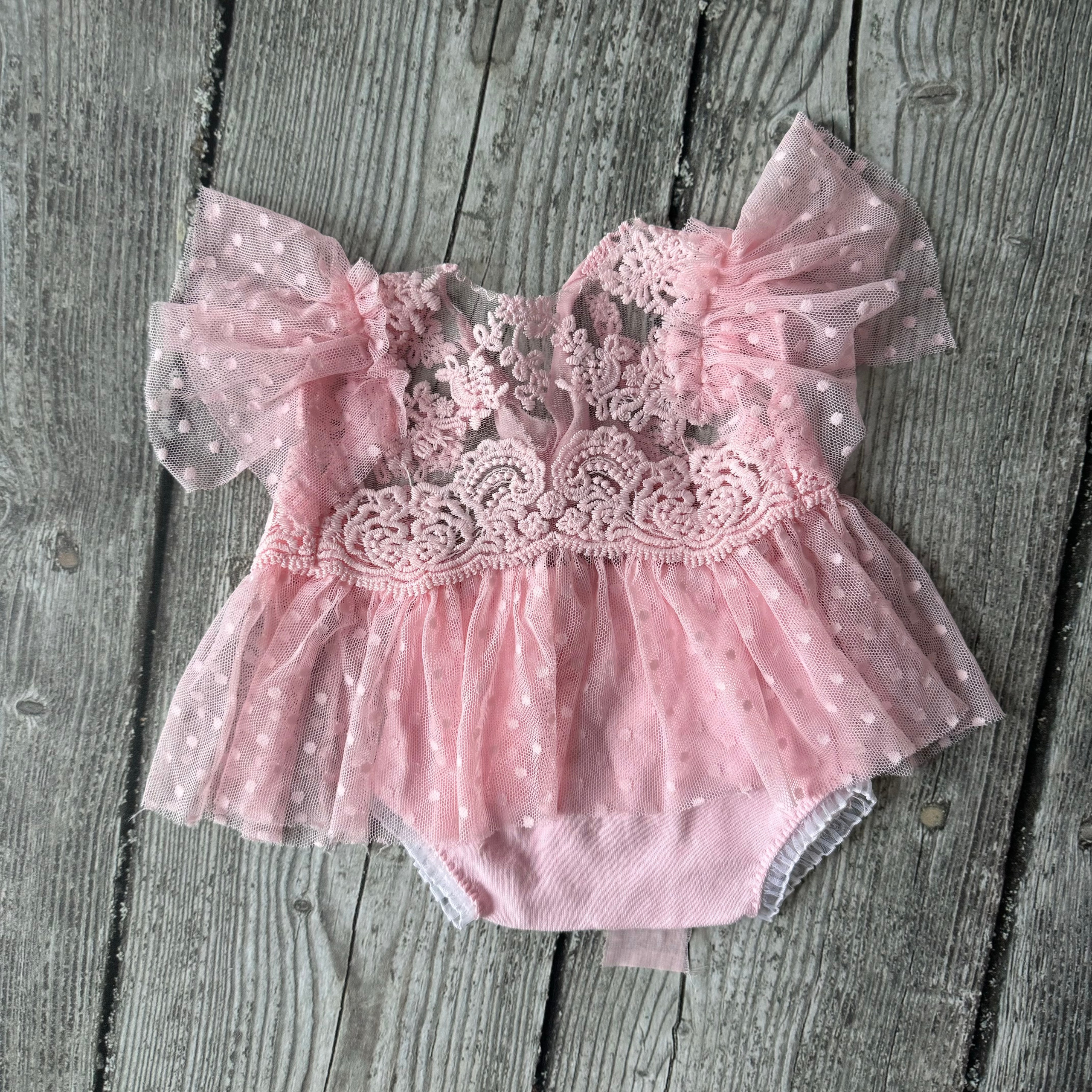 Костюмы и аксессуары для фотосессии новорожденных | Реквизит для съемки newborn в Москве. Фотосессия новорожденных в Москве и Московской области | Профессиональный фотограф newborn — Татьяна Иванова