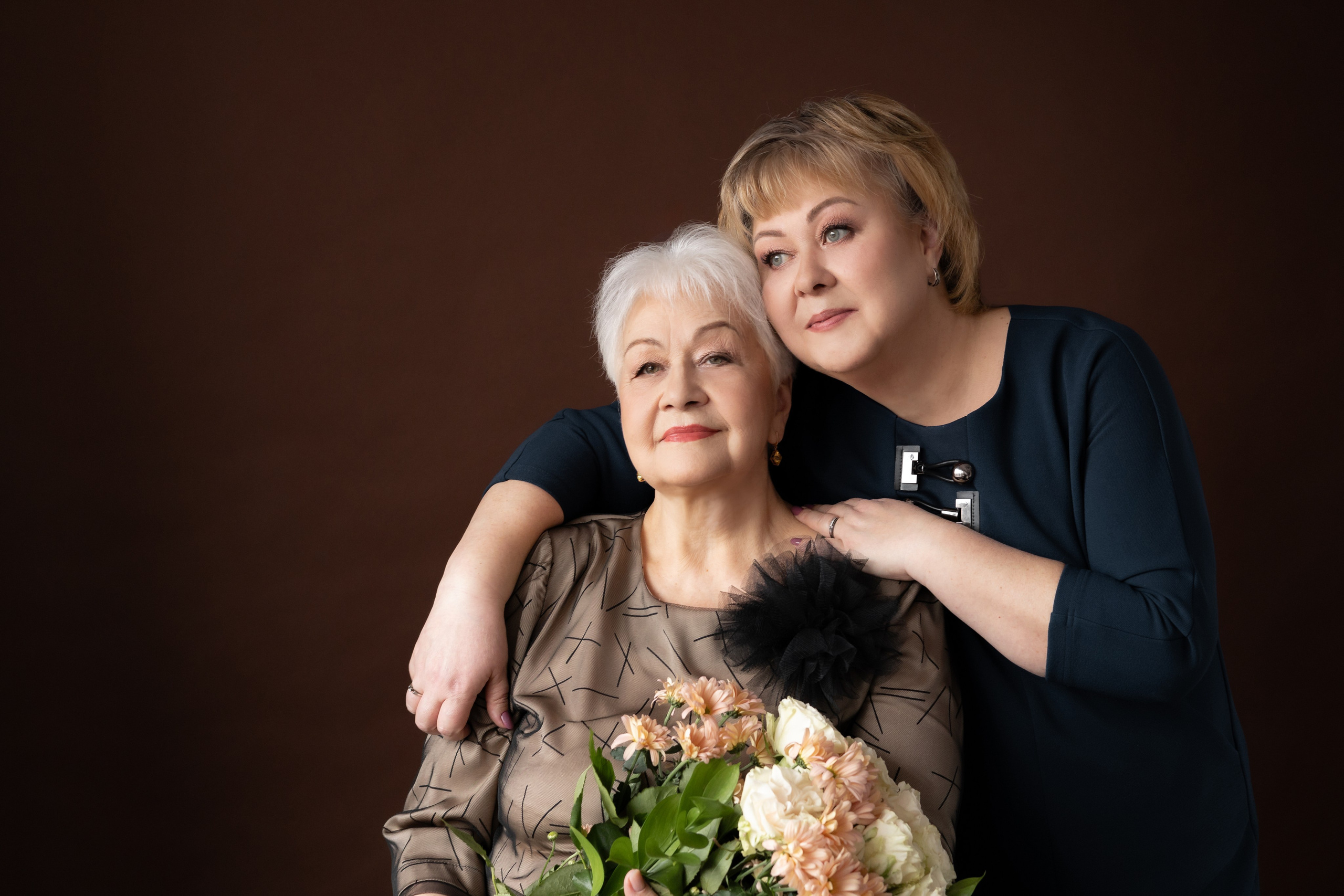 Поколения. Фотограф Julia Milton | Портреты, съемки для маркетплейсов, лавстори, съёмка беременности в Санкт-Петербурге. Обучение фотографии в Спб очно