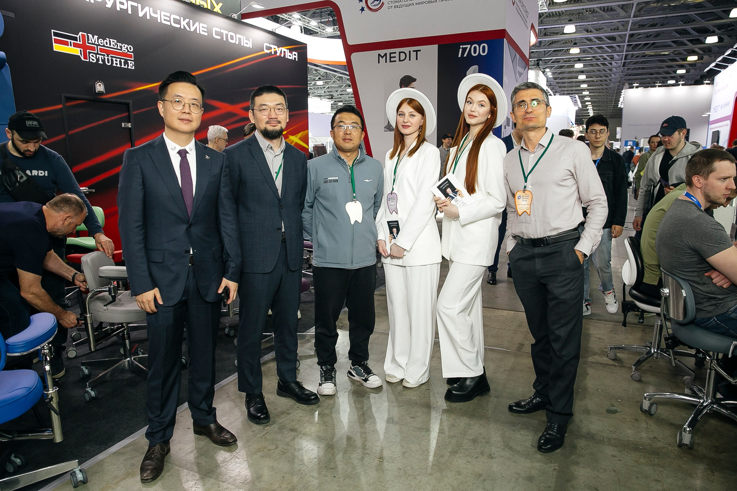 Выставка Dental 2024. Фотограф в Москве