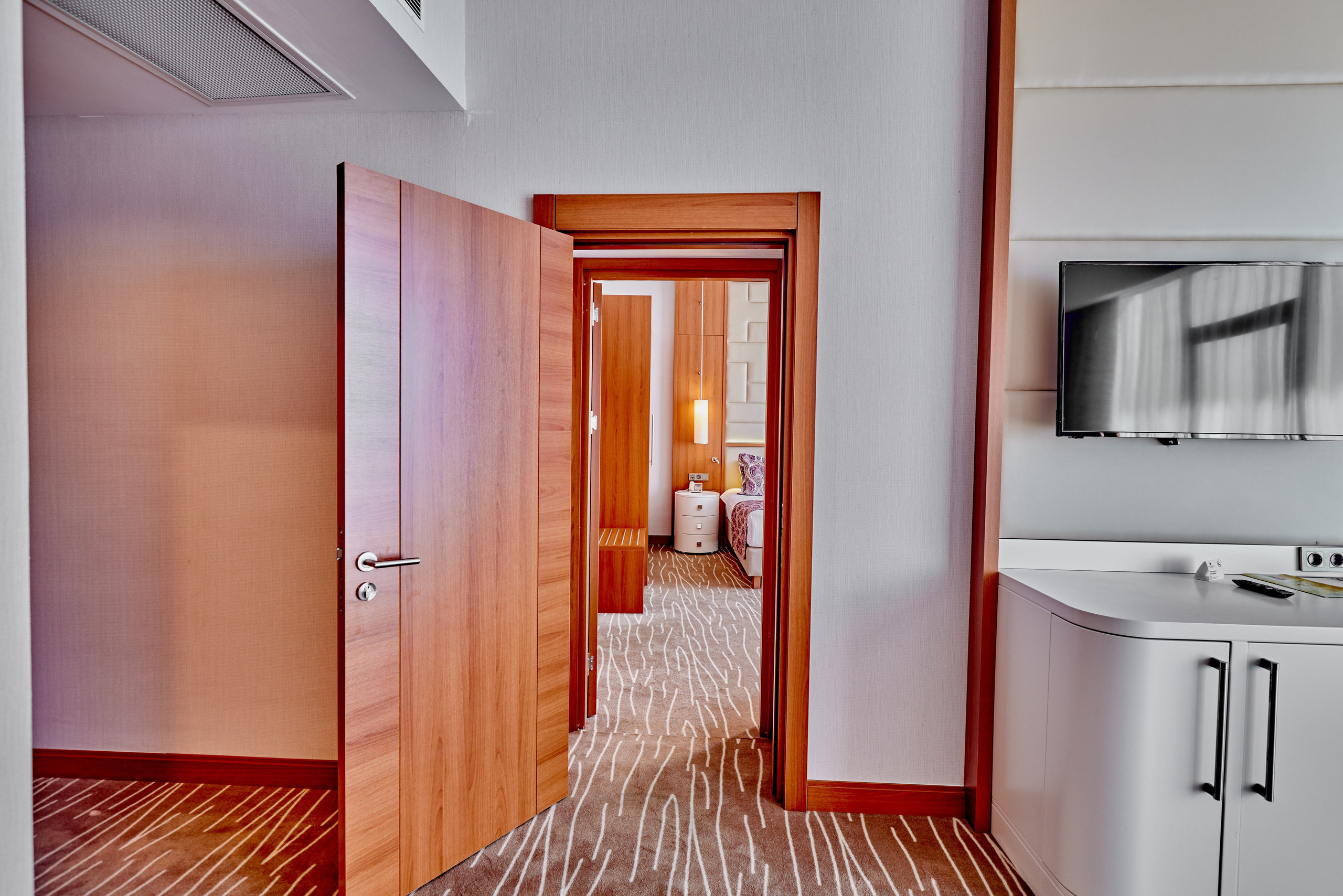 LEGEND BATUMI. Режиссёр, клипмейкер, фотограф — Андрей Охота