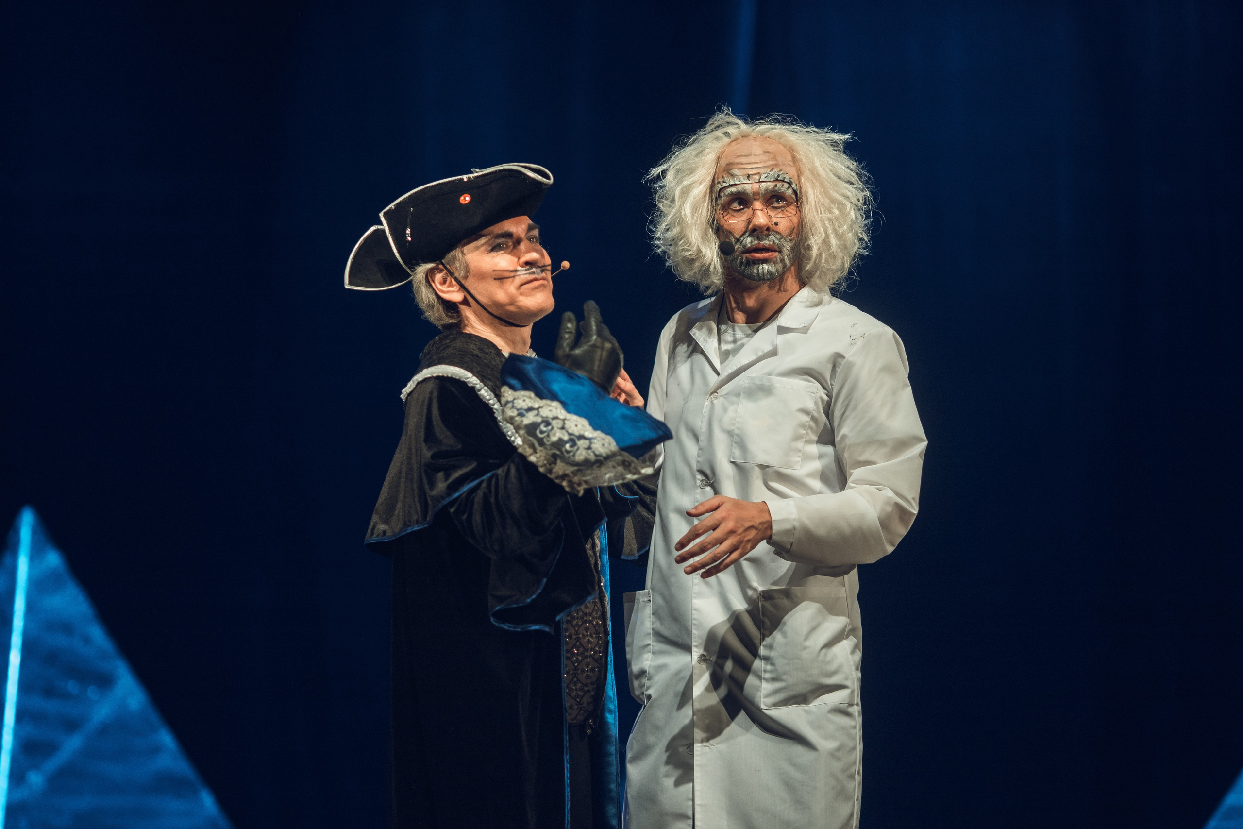 Сцена. Фотограф Людмила Оюн