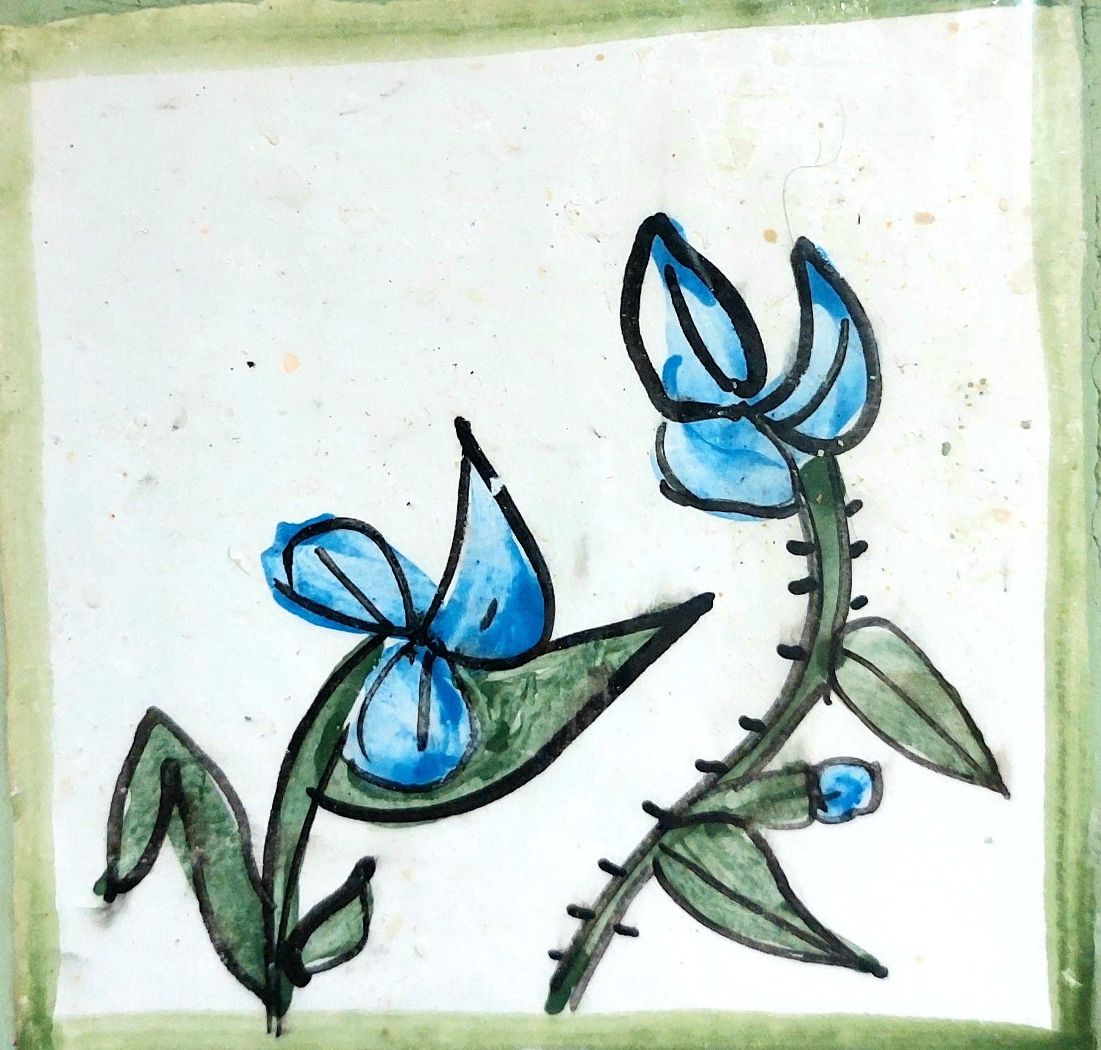 Много плиток-цветочков. Керамика с историей. Елена Рогалёва