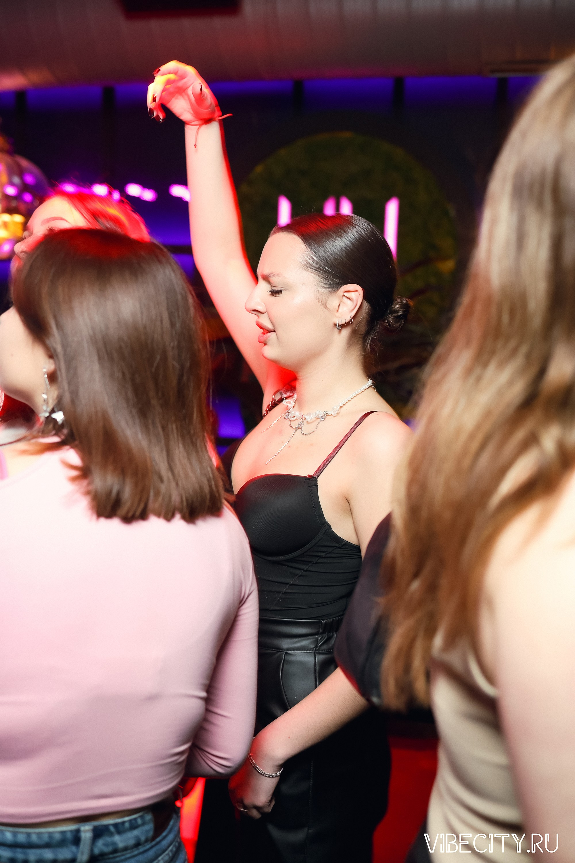 DOUBLE U. VIBECITY.RU Вайб Сити Ру Фоторепортажи Фотоотчеты Калининград