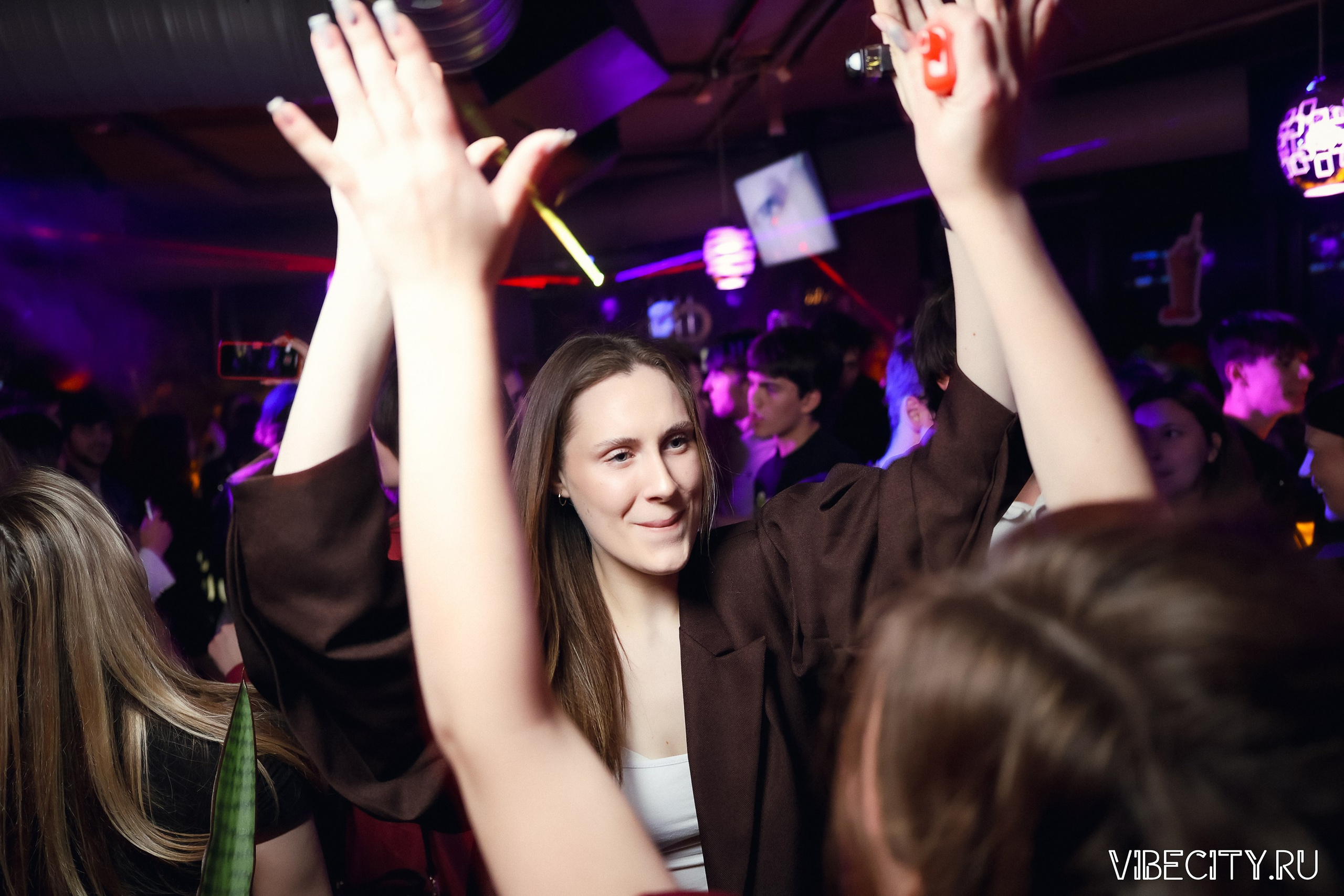 DOUBLE U. VIBECITY.RU Вайб Сити Ру Фоторепортажи Фотоотчеты Калининград