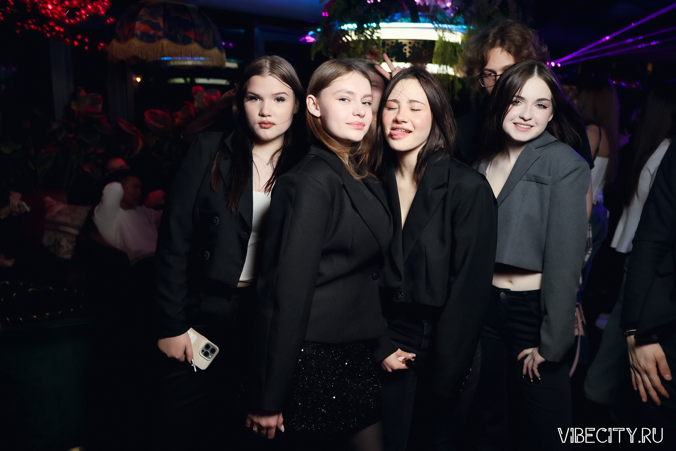 DOUBLE U. VIBECITY.RU Вайб Сити Ру Фоторепортажи Фотоотчеты Калининград