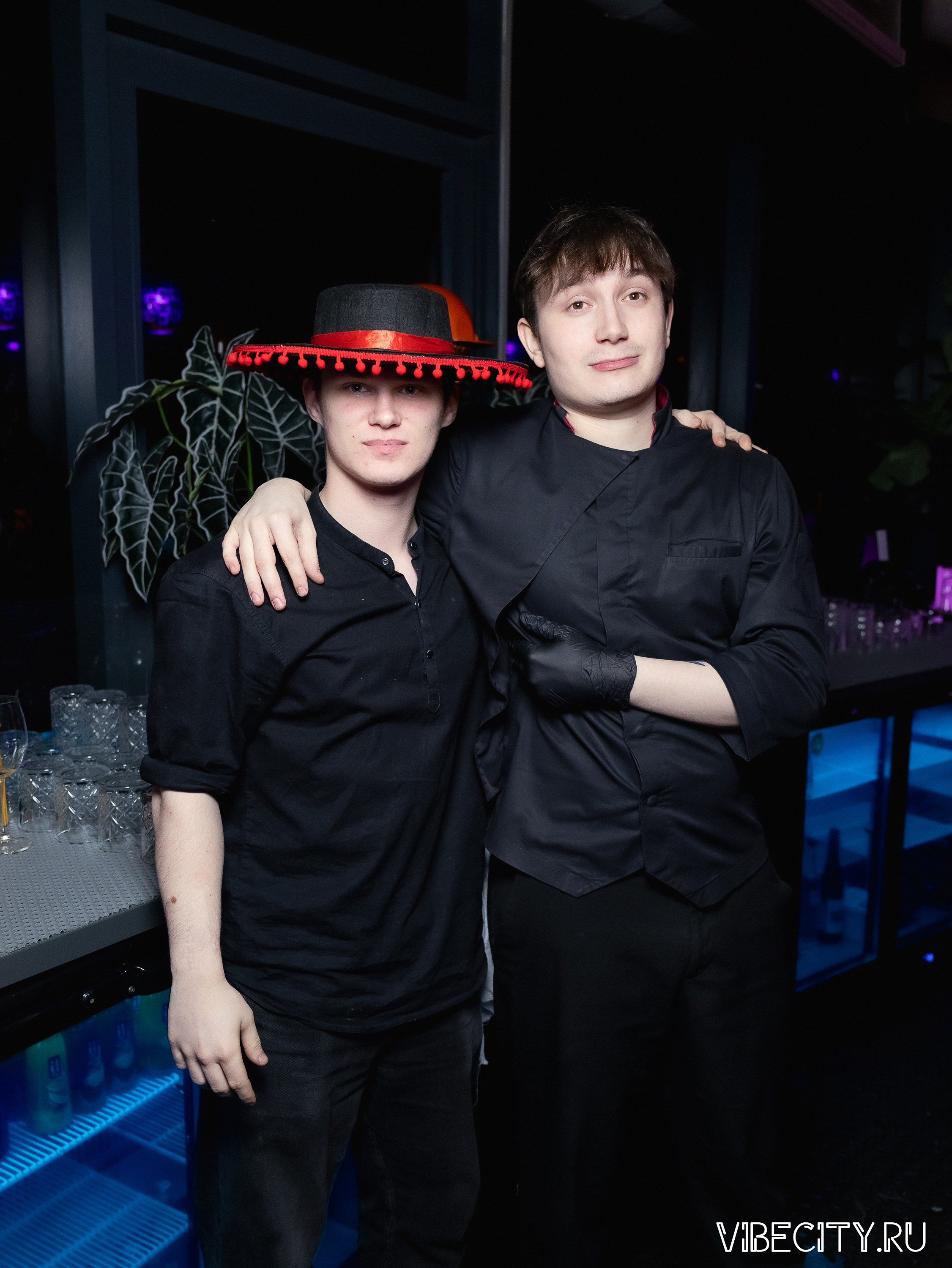 DOUBLE U. VIBECITY.RU Вайб Сити Ру Фоторепортажи Фотоотчеты Калининград