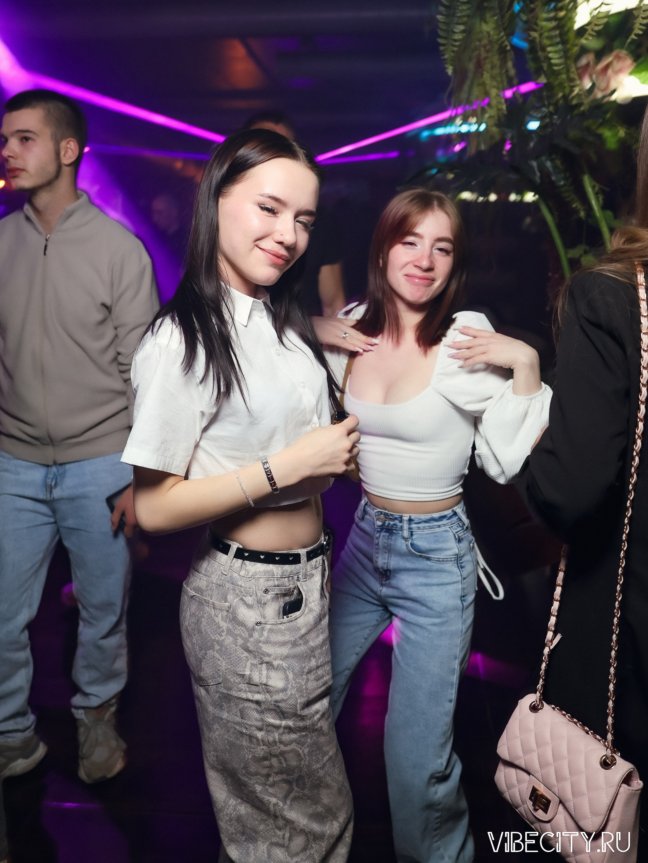 DOUBLE U. VIBECITY.RU Вайб Сити Ру Фоторепортажи Фотоотчеты Калининград