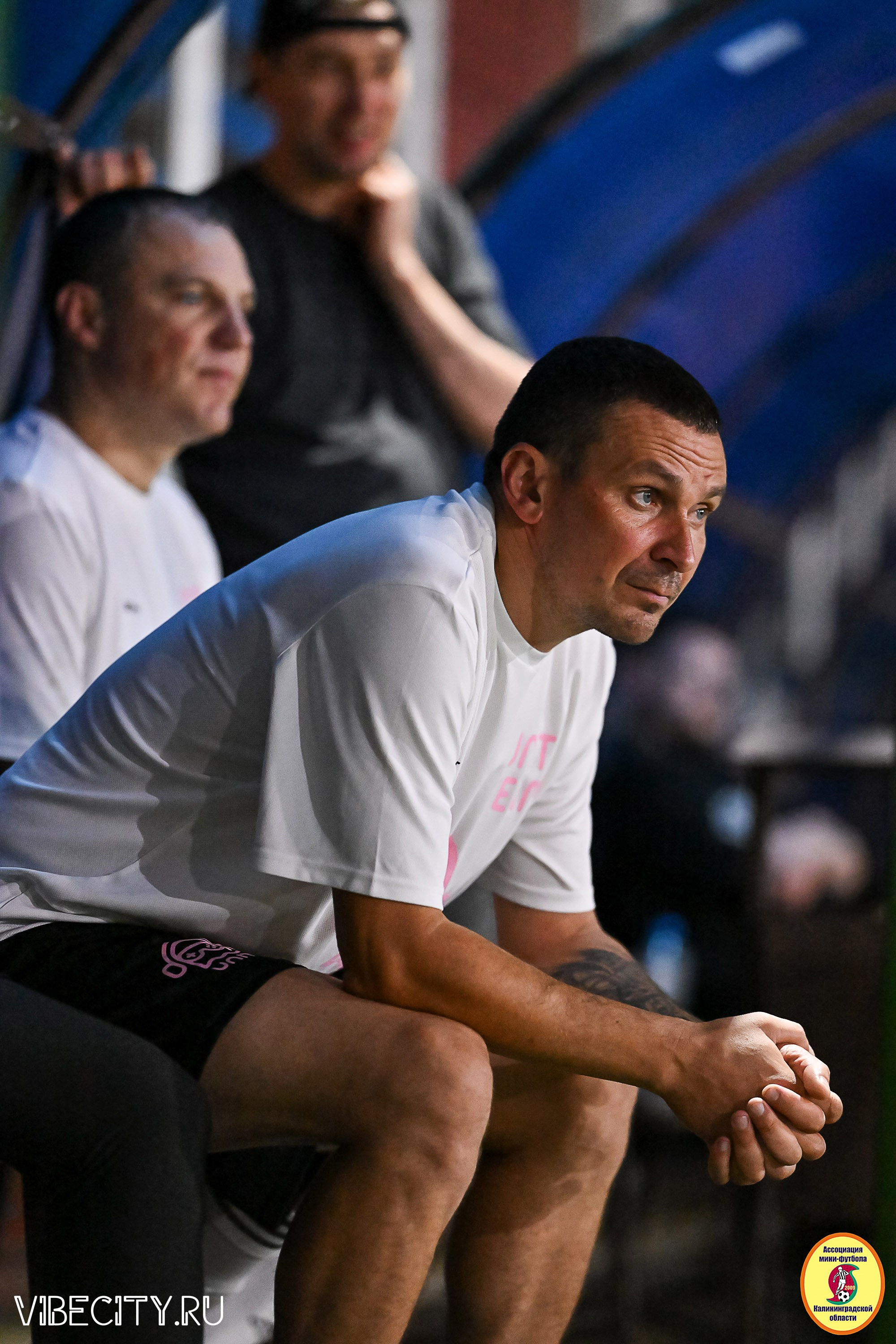 ФИНАЛЬНЫЕ ИГРЫ КУБКА МИНИ-ФУТБОЛЬНОЙ ЛИГИ И КУБКА КОРПОРАТИВНОЙ МФЛ 2025. VIBECITY.RU Вайб Сити Ру Фоторепортажи Фотоотчеты Калининград
