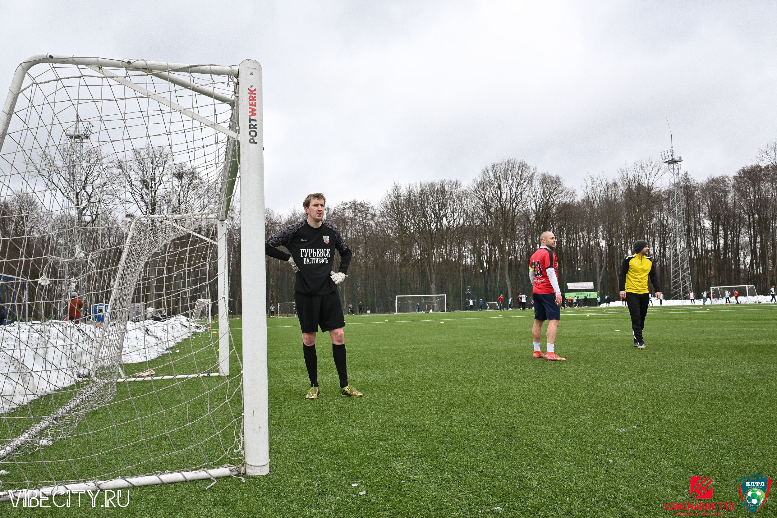 XX ЧЕМПИОНАТ КАЛИНИНГРАДСКОЙ ЛФЛ КАНЦМАРКЕТ39 сезона 2024–2025 гг. VIBECITY.RU Вайб Сити Ру Фоторепортажи Фотоотчеты Калининград