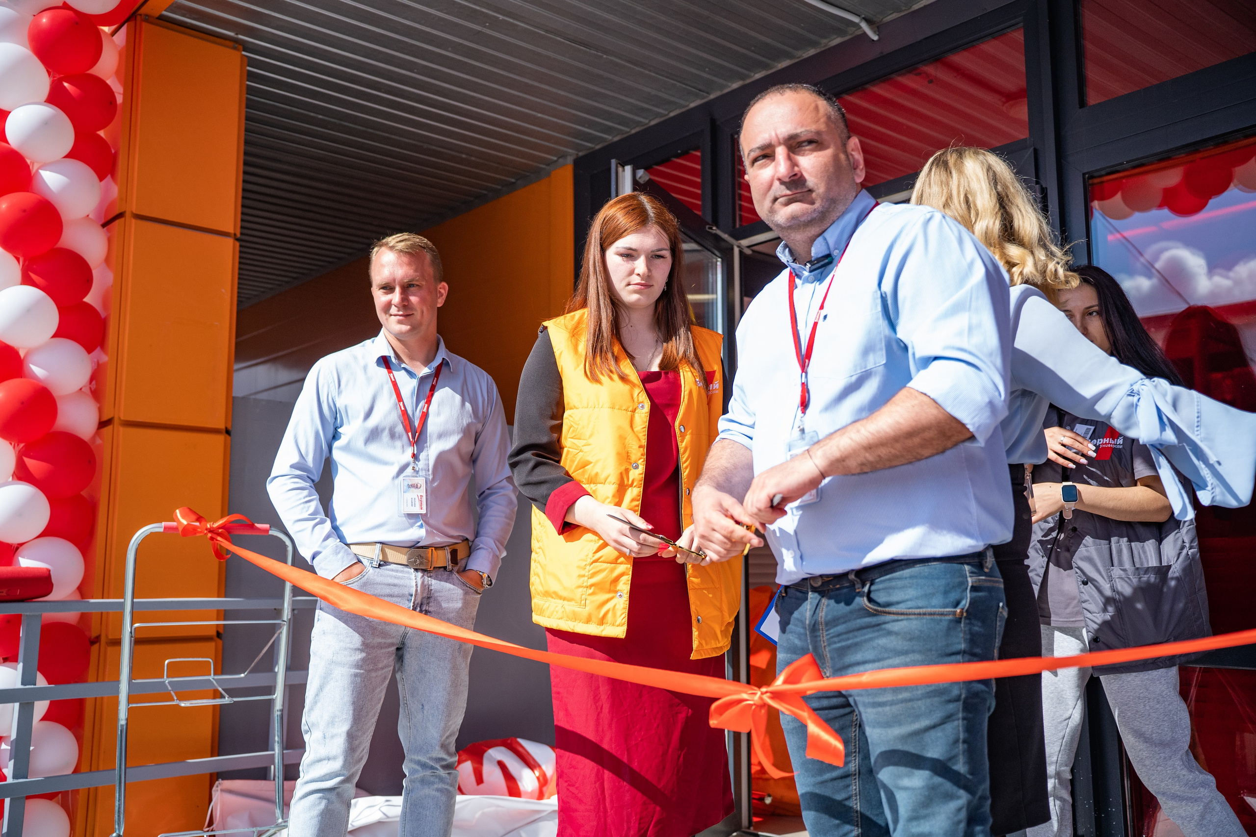 Открытие магазина «Верный». Концертный и репортажный фотограф в Санкт-Петербурге Слава Пахомов