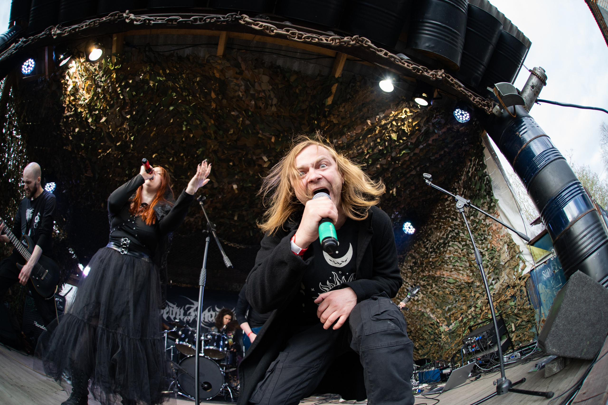 Фестиваль «ПОСРЕДИ КЛАДБИЩ И БОЛОТ»|Архангельск. Концертный и репортажный фотограф в Санкт-Петербурге Слава Пахомов