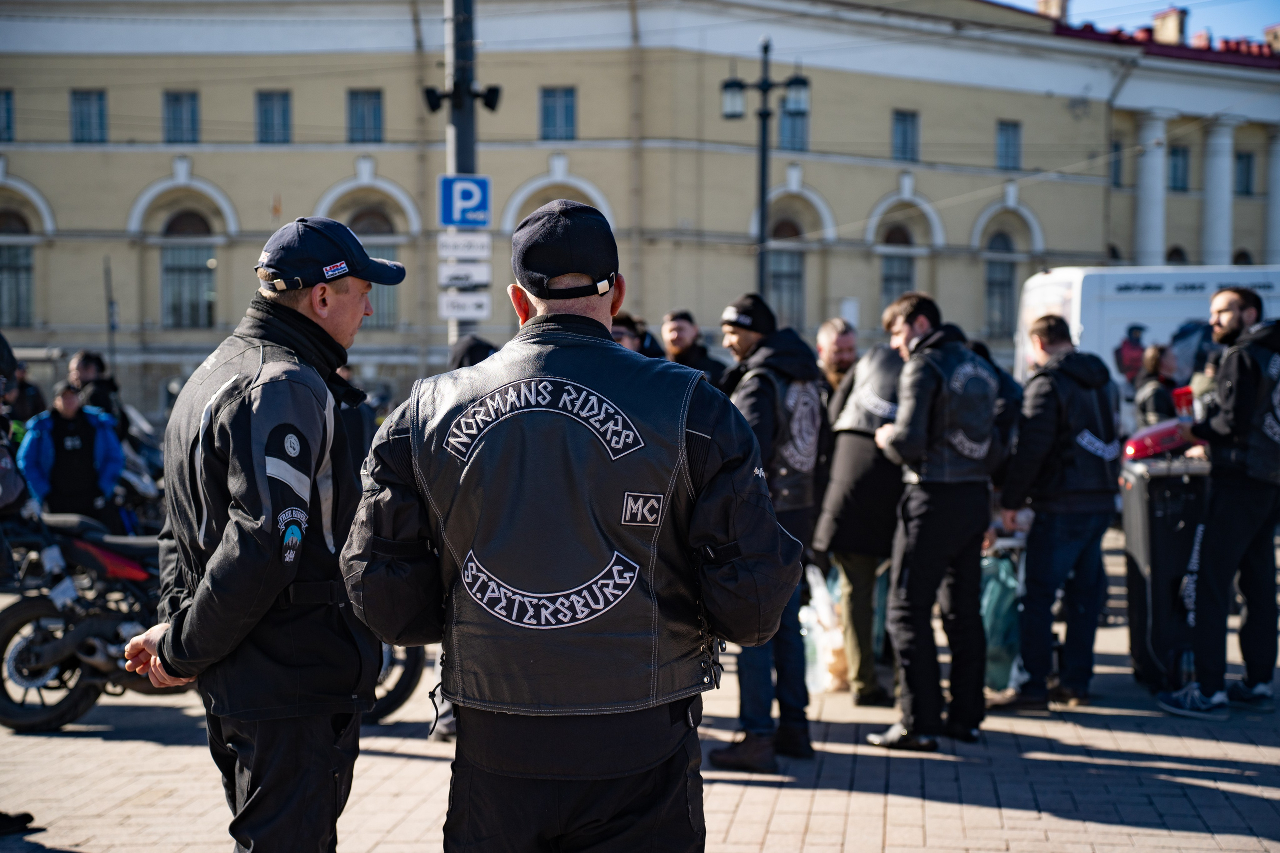 Весенний прохват мотоклуба Normans Riders MC. Концертный и репортажный фотограф в Санкт-Петербурге Слава Пахомов