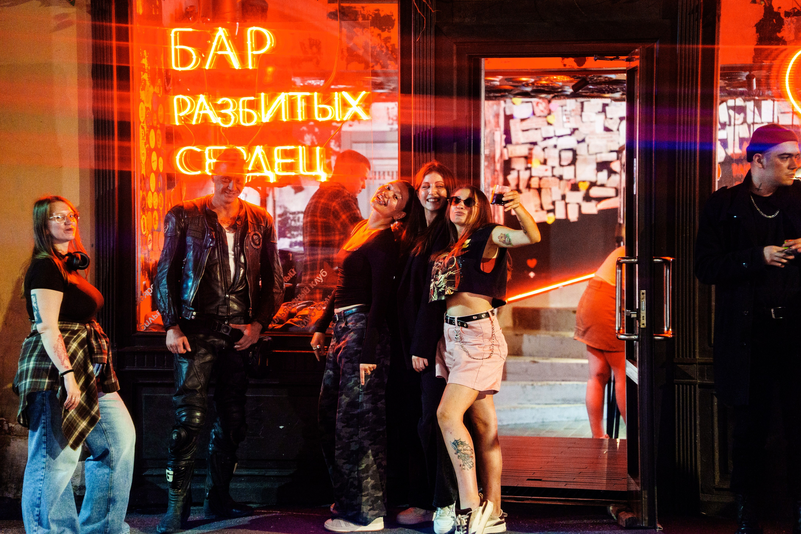 Проводы лета в Баре разбитых сердец. Концертный и репортажный фотограф в Санкт-Петербурге Слава Пахомов