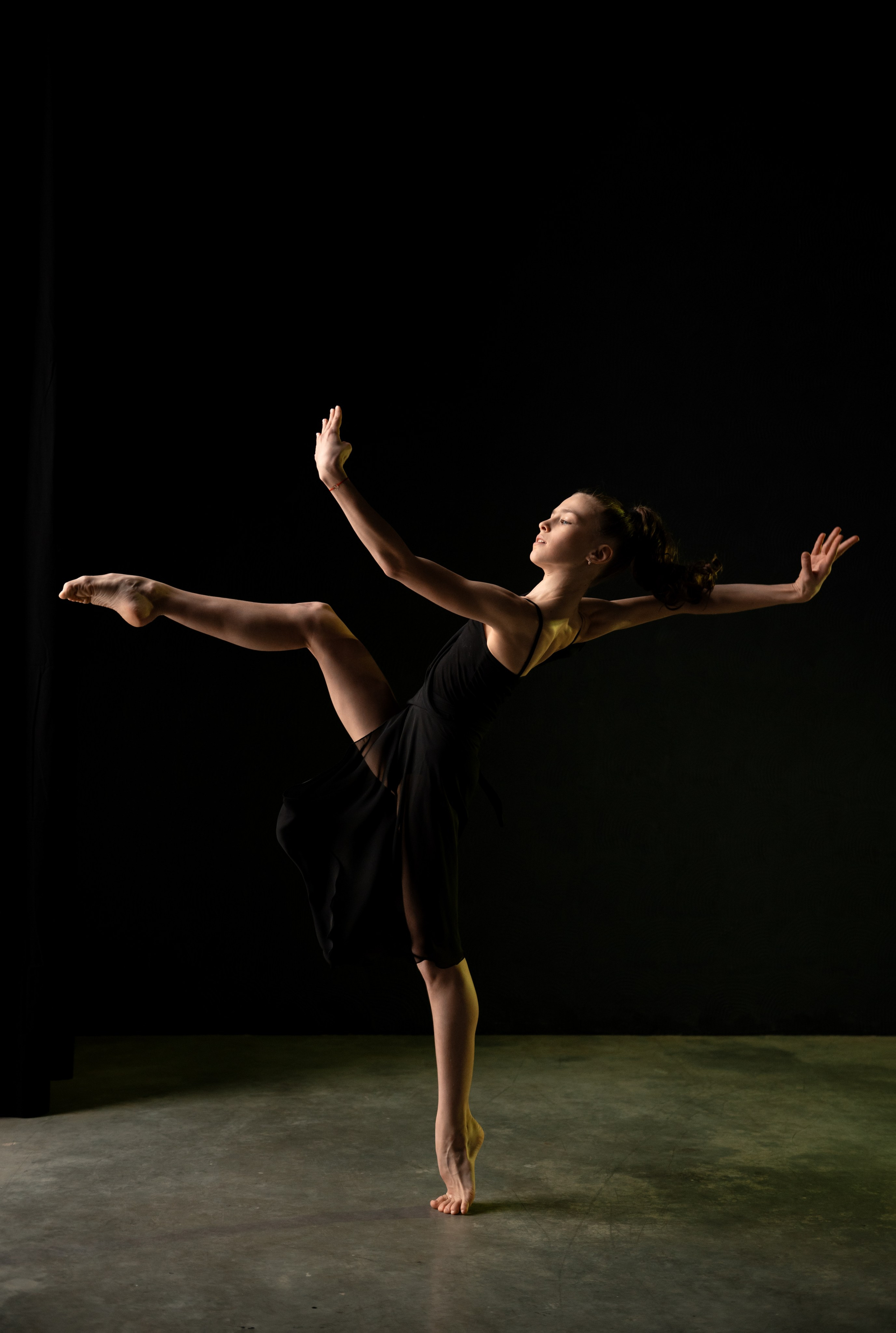 Вероника в Дарк Студио. Февраль 2024. Спортивный фотограф в Туле и Тульской области. Файсханова Фото Спорт