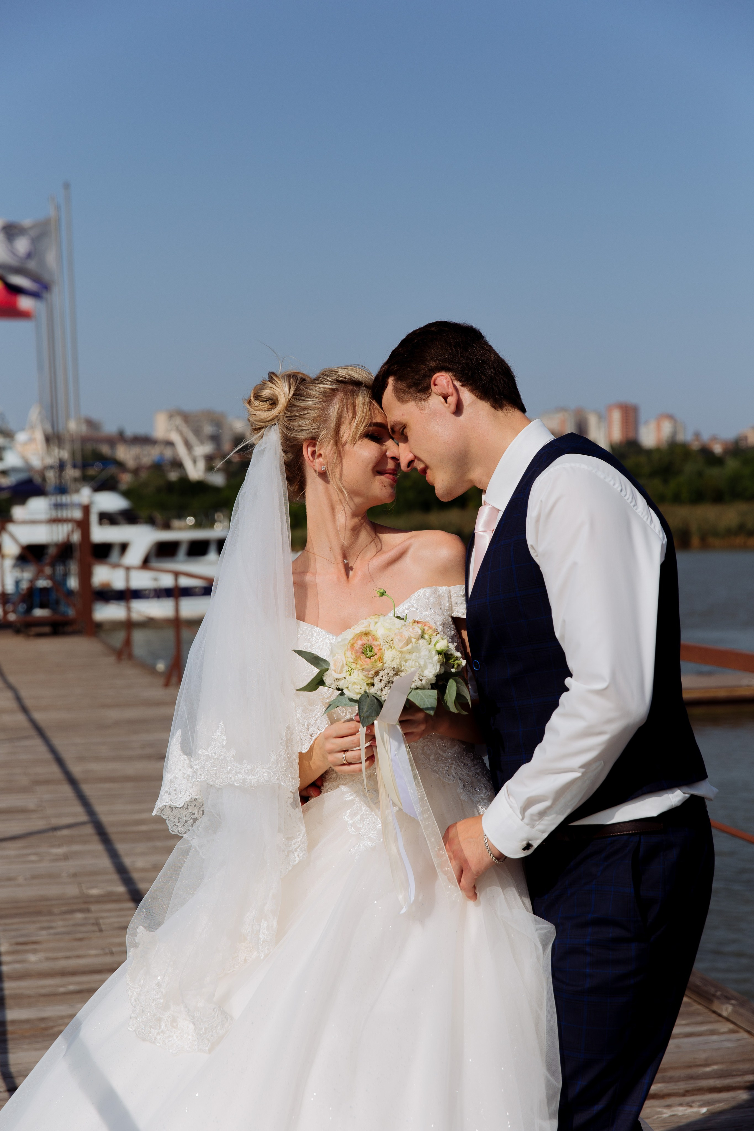 A | A. Свадебный фотограф Ростов-на-Дону Алла Белова