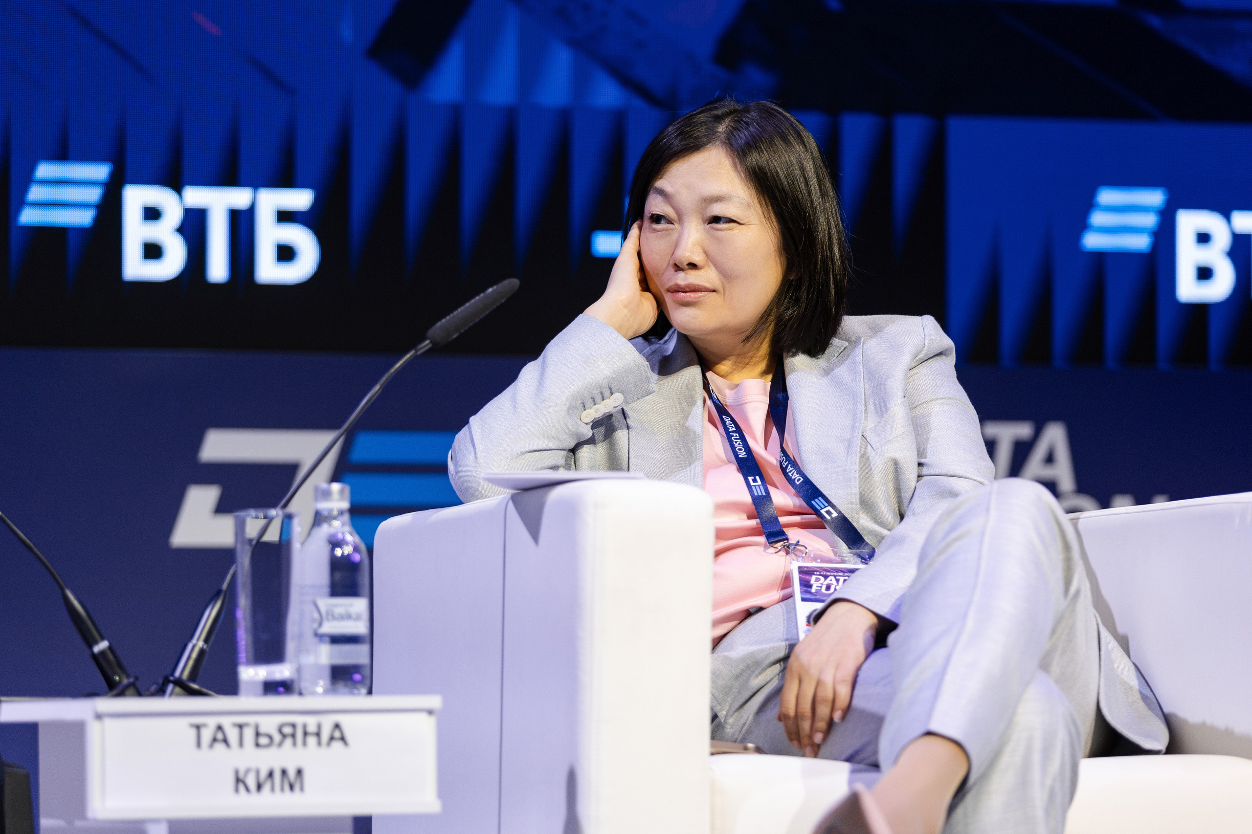 Data Fusion. Свадебный репортажный фотограф в Москве