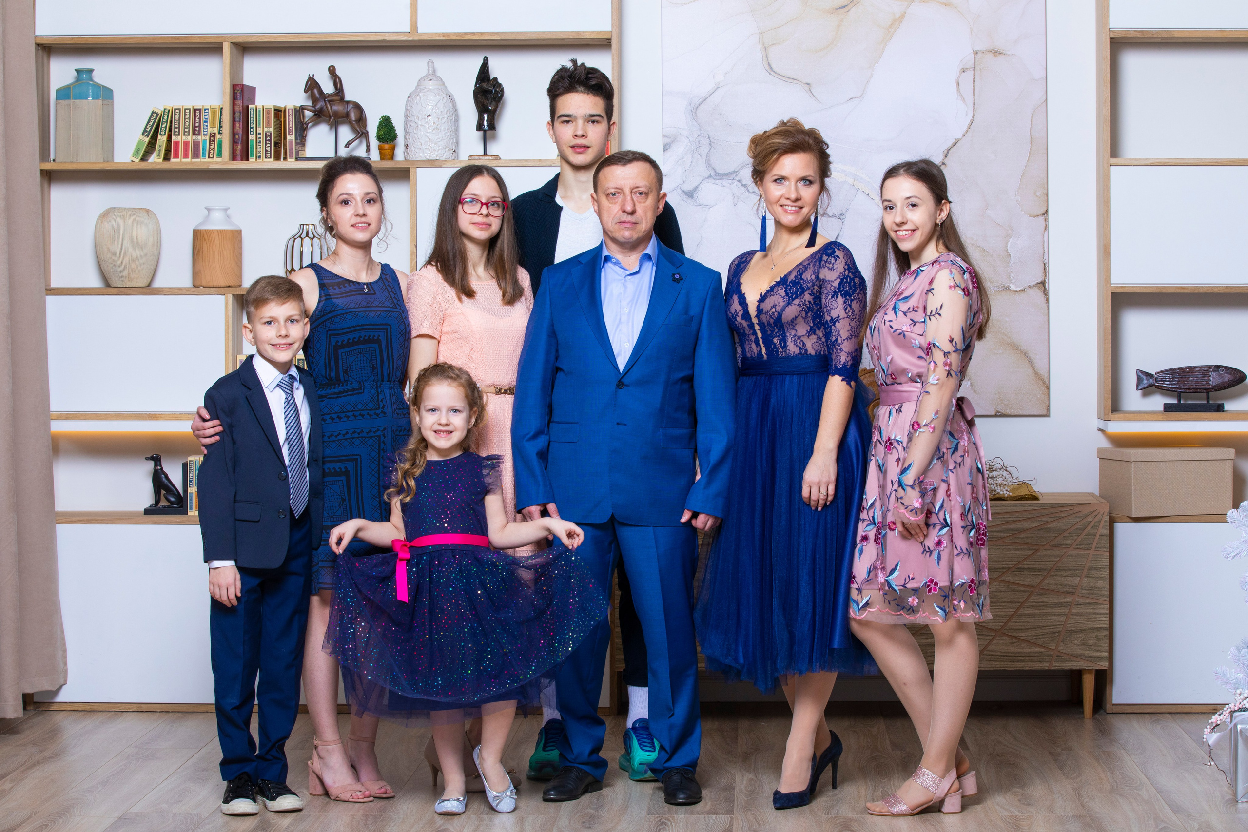 Семейные Съёмки в студии. ФОТОХУДОЖНИК