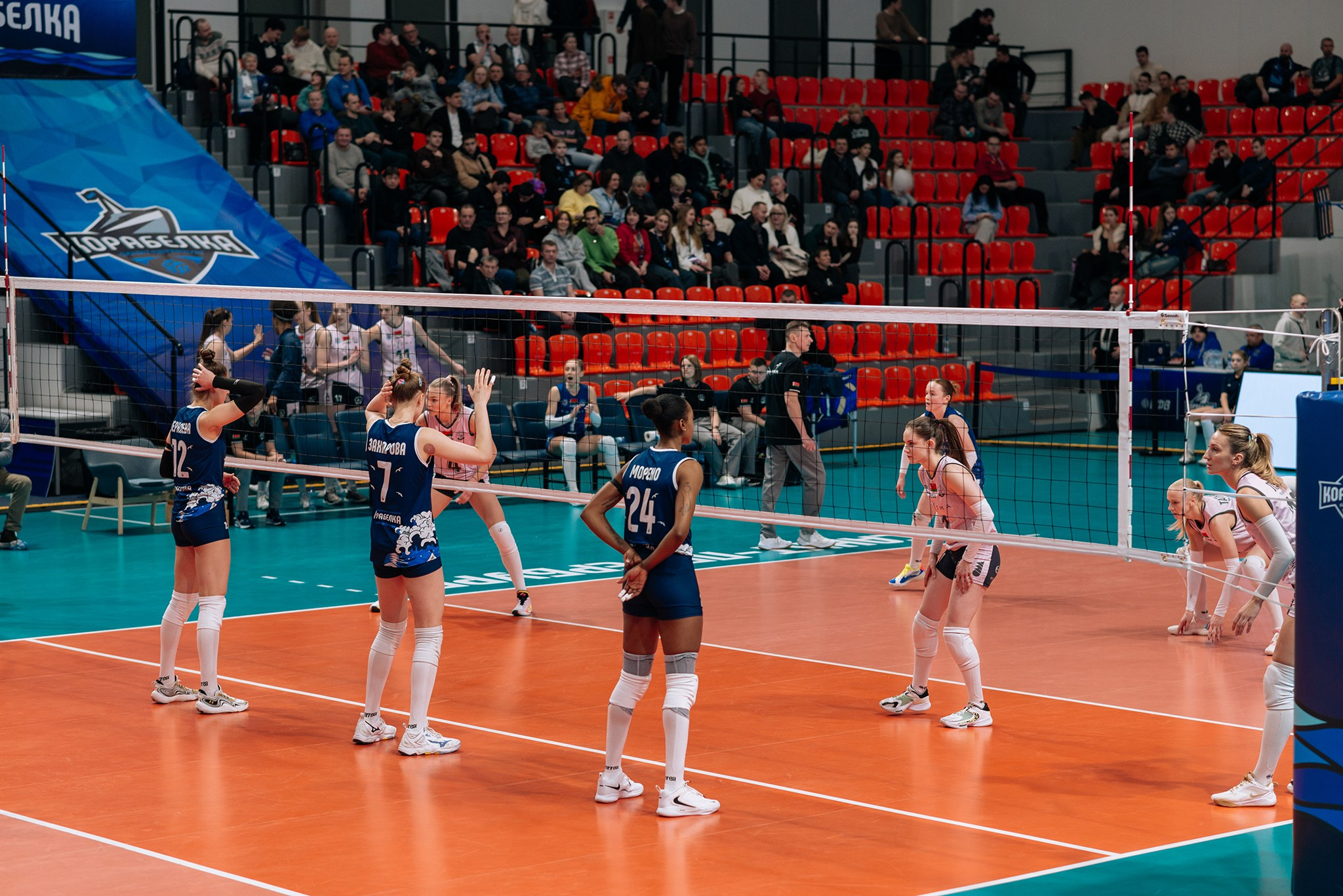 «Корабелка» — «Минчанка» Суперлига чемпионат России. Январь 26. Репортажный фотограф в Санкт-Петербурге Анастасия Клёпова