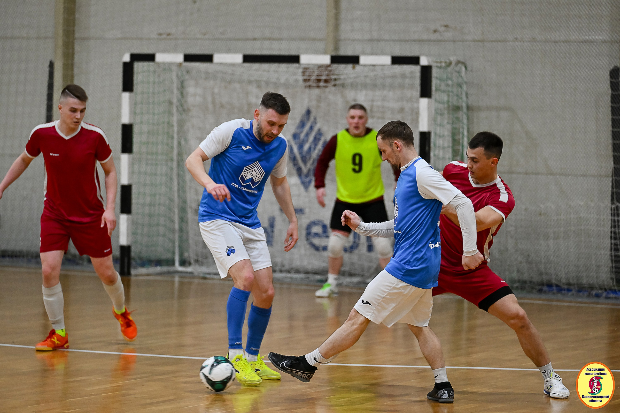 Корпоративная Бизнес Лига по футзалу — Весна 2026. VIBECITY.RU Вайб Сити Ру Фоторепортажи Фотоотчеты Калининград