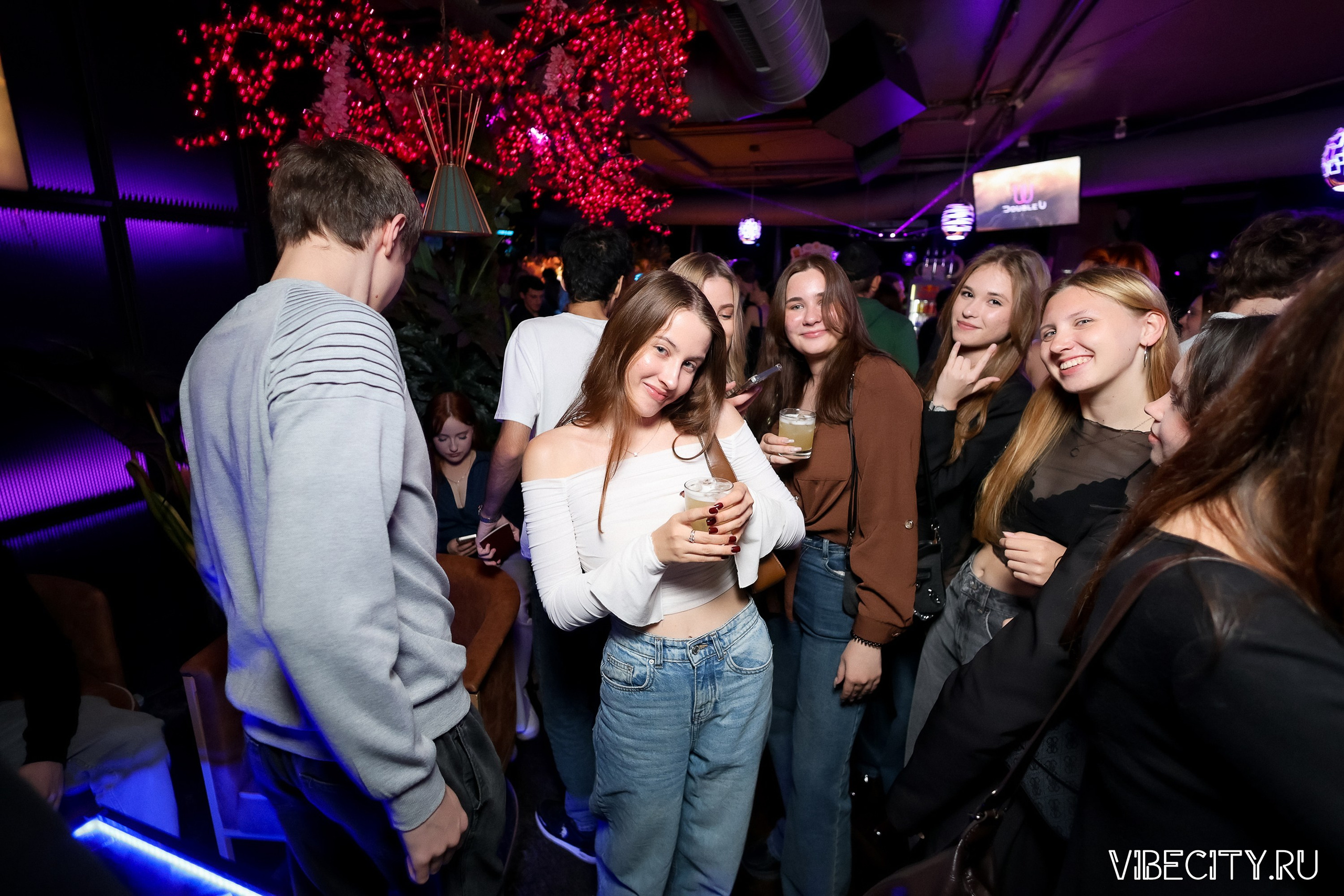 DOUBLE U. VIBECITY.RU Вайб Сити Ру Фоторепортажи Фотоотчеты Калининград