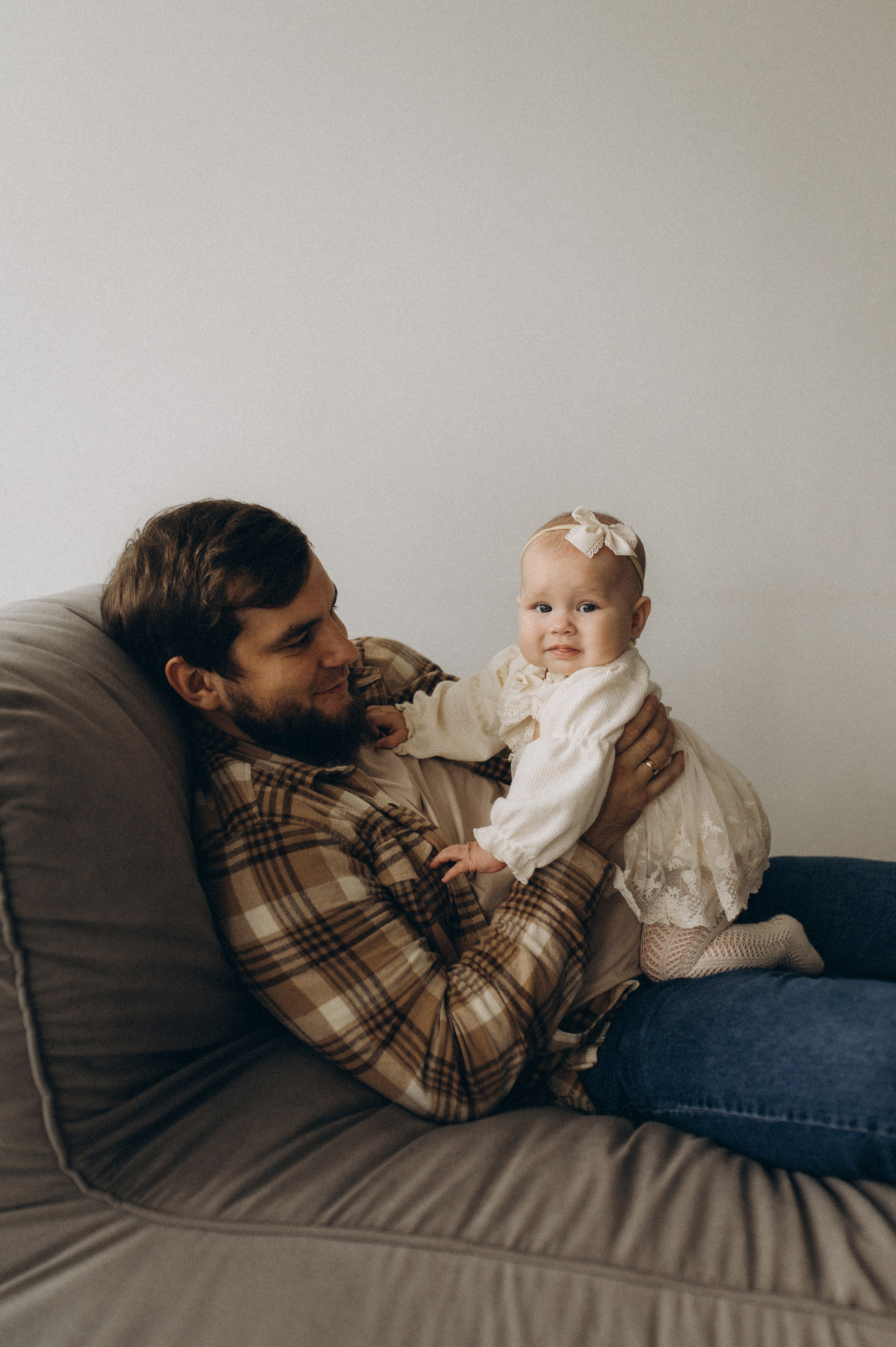СЕМЕЙНАЯ СЪЕМКА В СТУДИИ. Семейный фотограф в Новосибирске Женя Индрикова