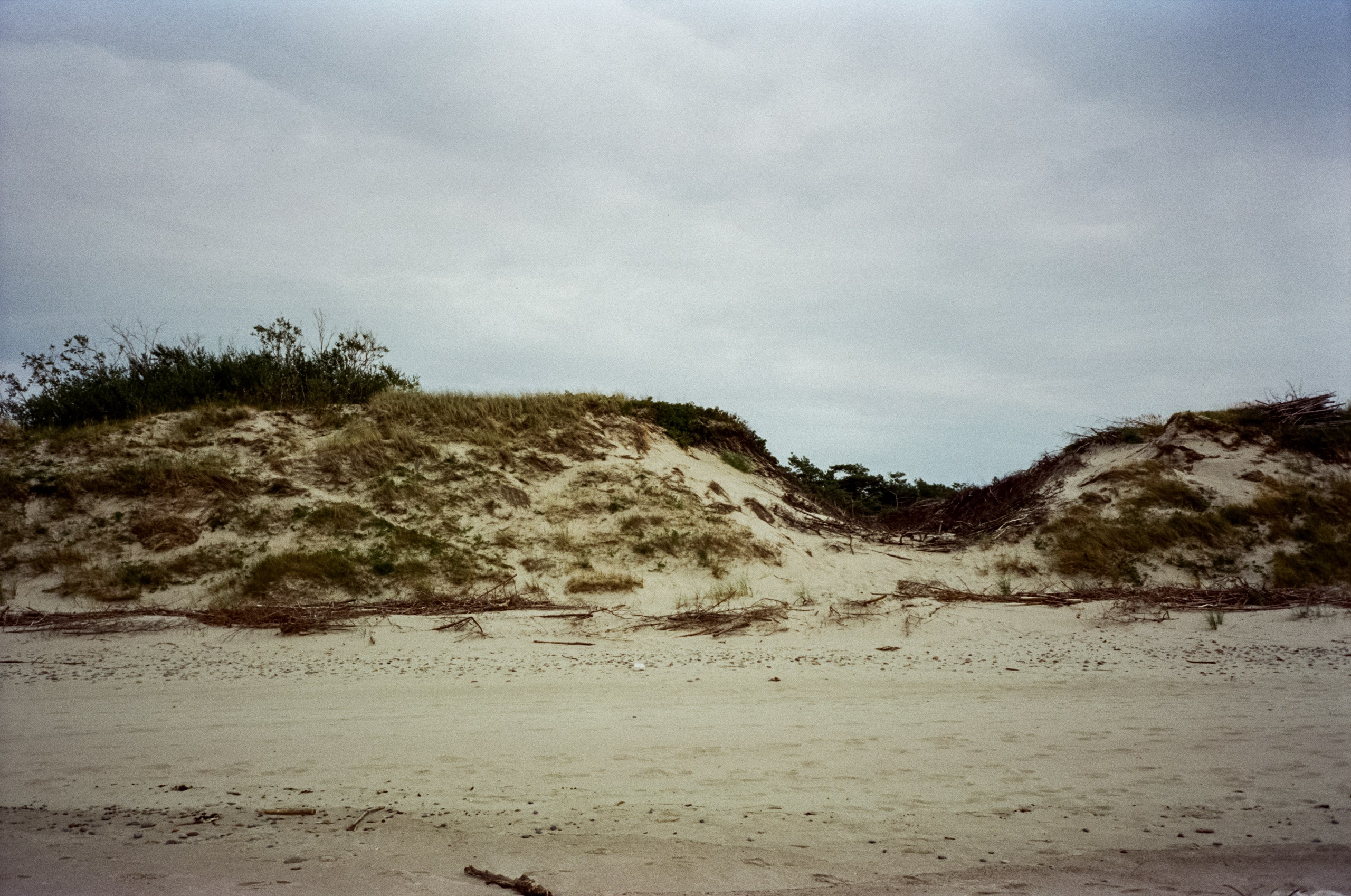 Море и дюны. Куршская коса рядом с высотой Эфа. Фотограф-документалист Мария Осокина