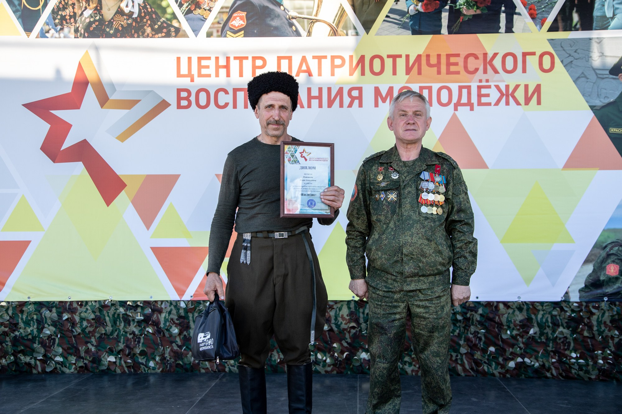 Патриотический фестиваль «Наследие». Репортажный, промышленный и маркетплейс-фотограф Дмитрий Чернат