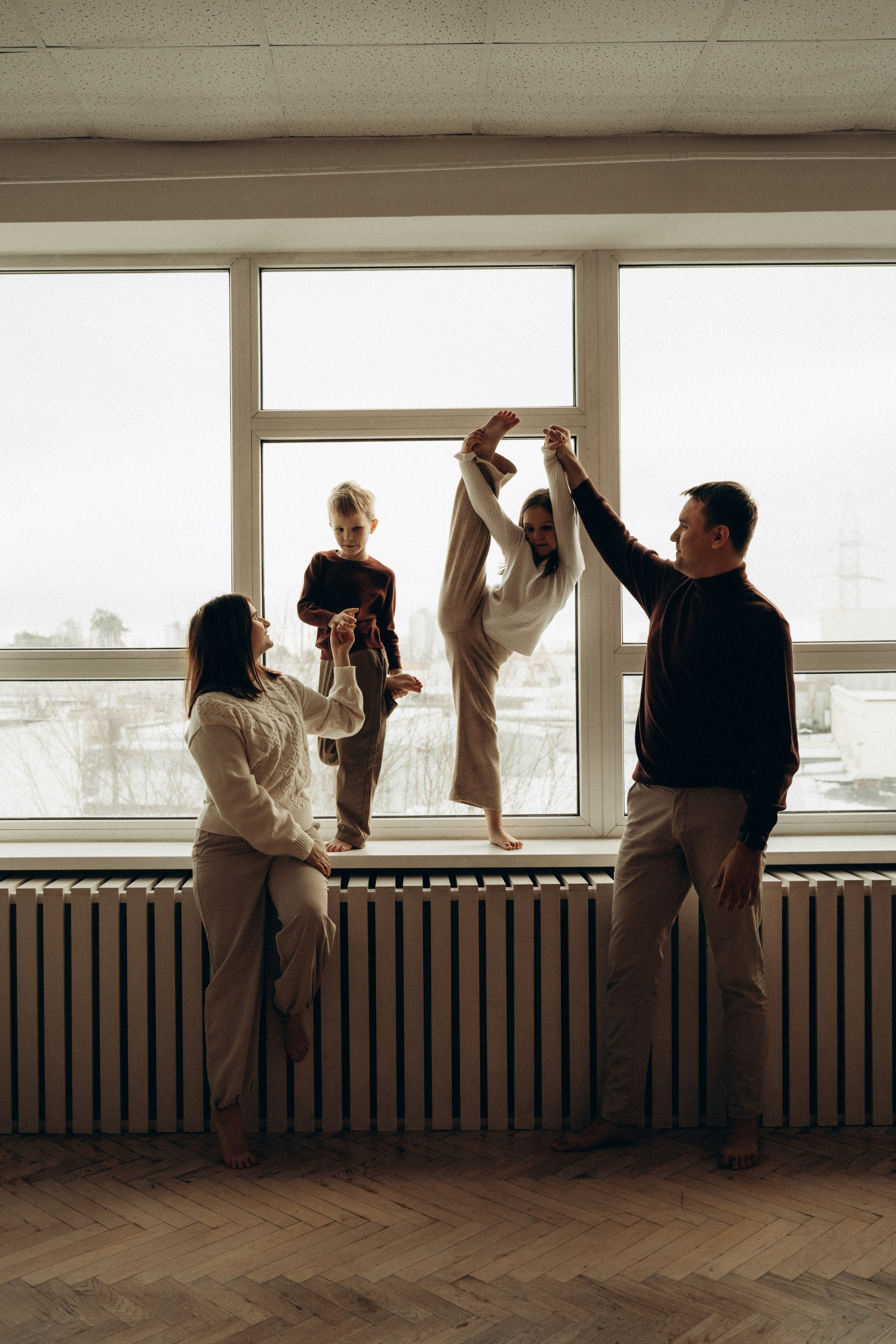 Маша, Дима, Верочка и Артёмка. Фотограф Мария Миллс | Минск