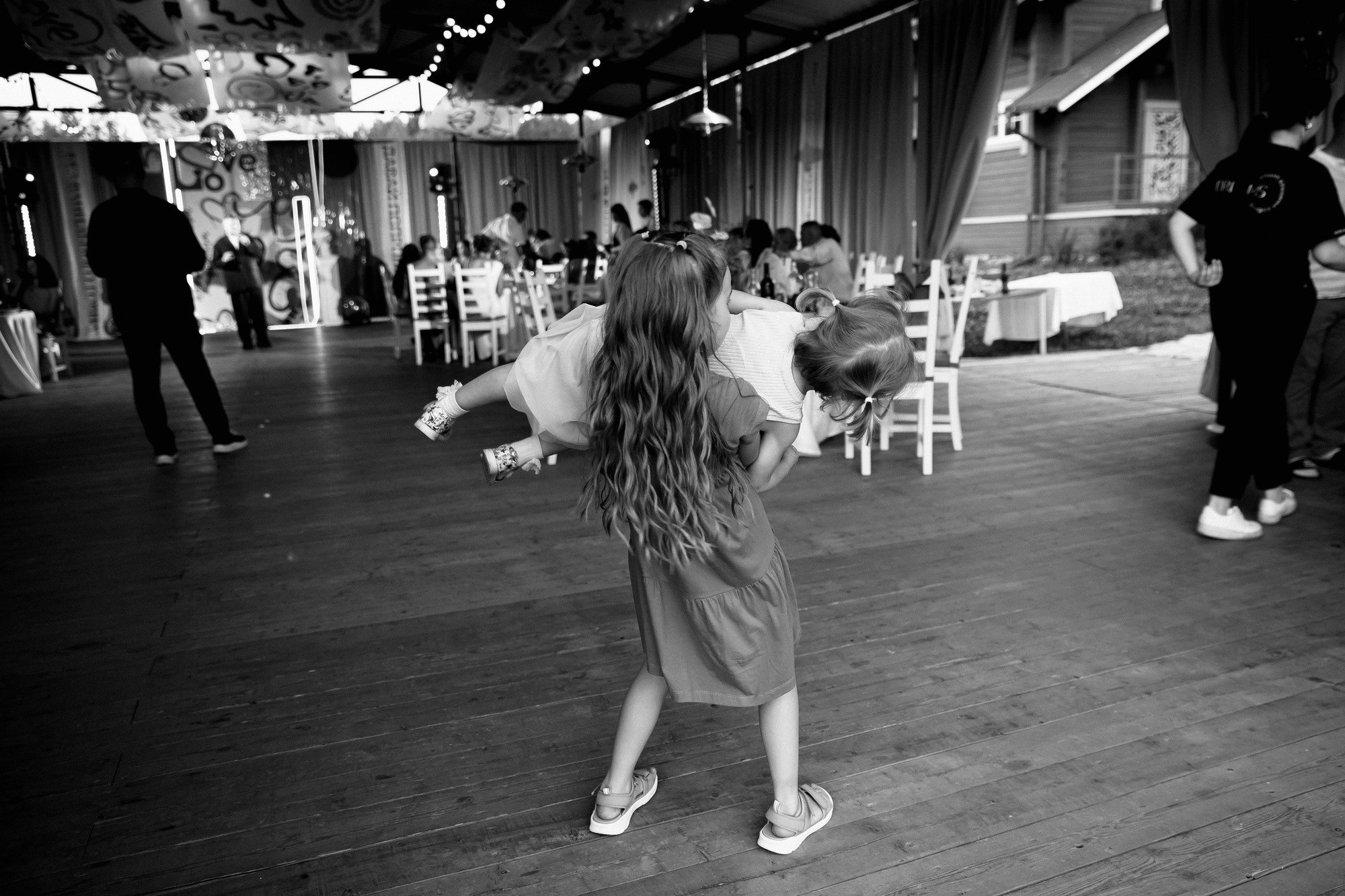 Малиновый фейерверк эмоций. Свадебный фотограф в Томске | Александр Овчаренко