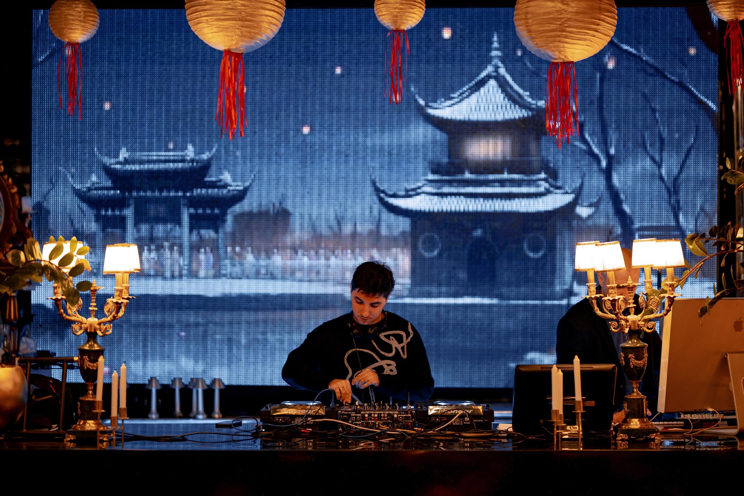 Коктейльный гастроужин Russian Panazia в Studio64. Главная