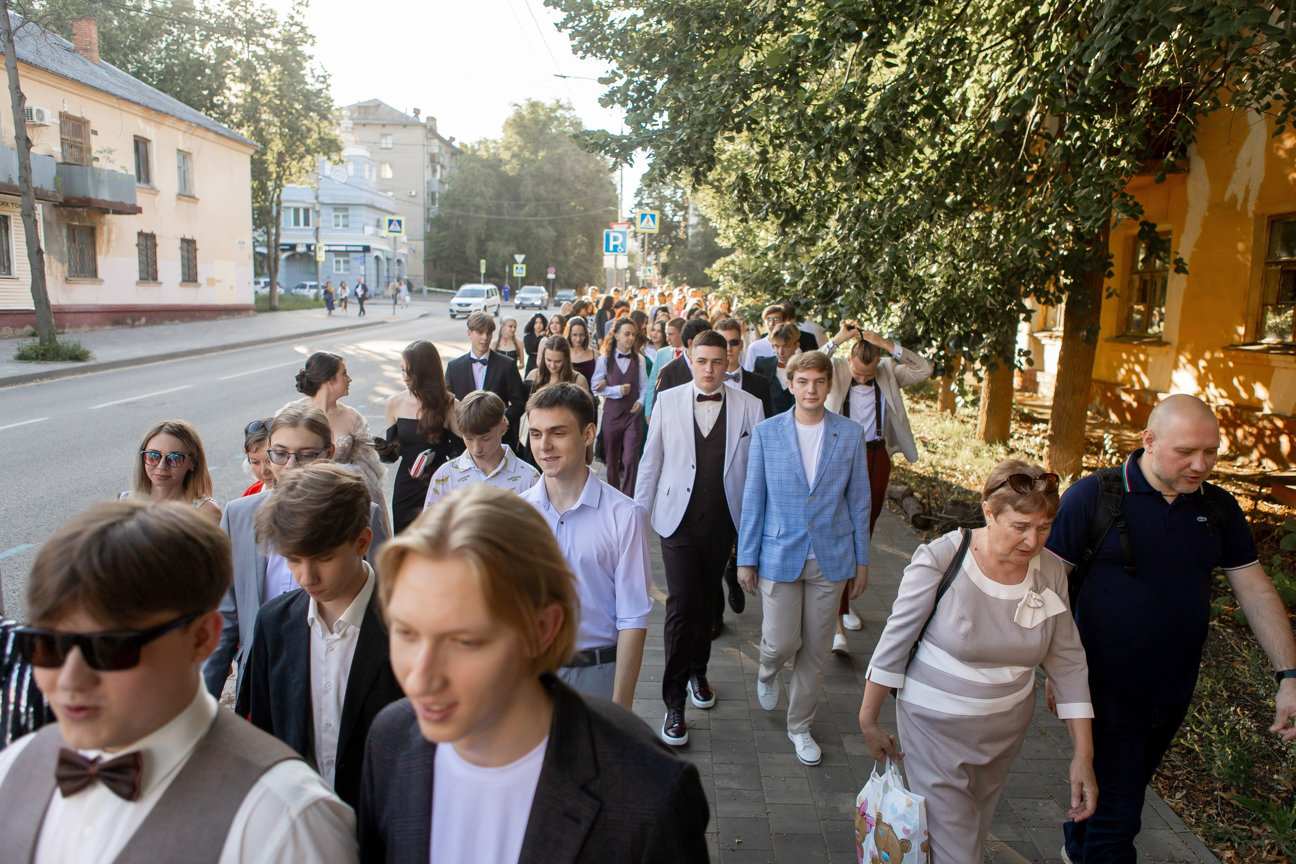 Выпускной Гимназия 12 2024 г. Свадебный и портретный Фотограф в Липецке Дмитрий Котюков