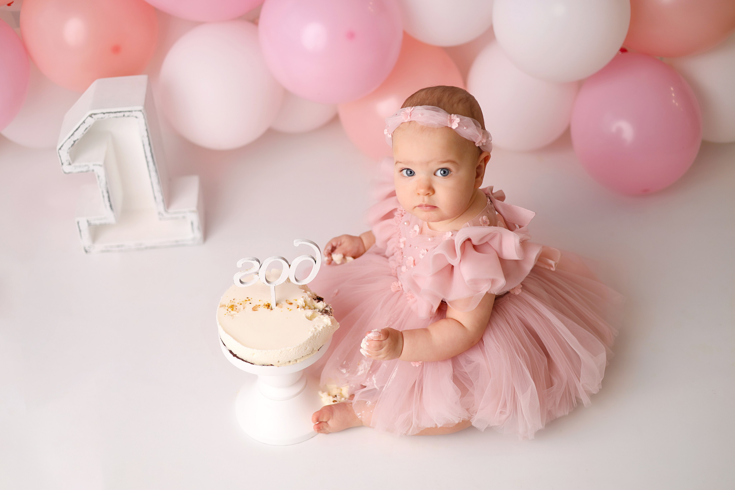 Маше 1 годик. Фотограф новорожденных Москва. Ньюборн фотограф Москва