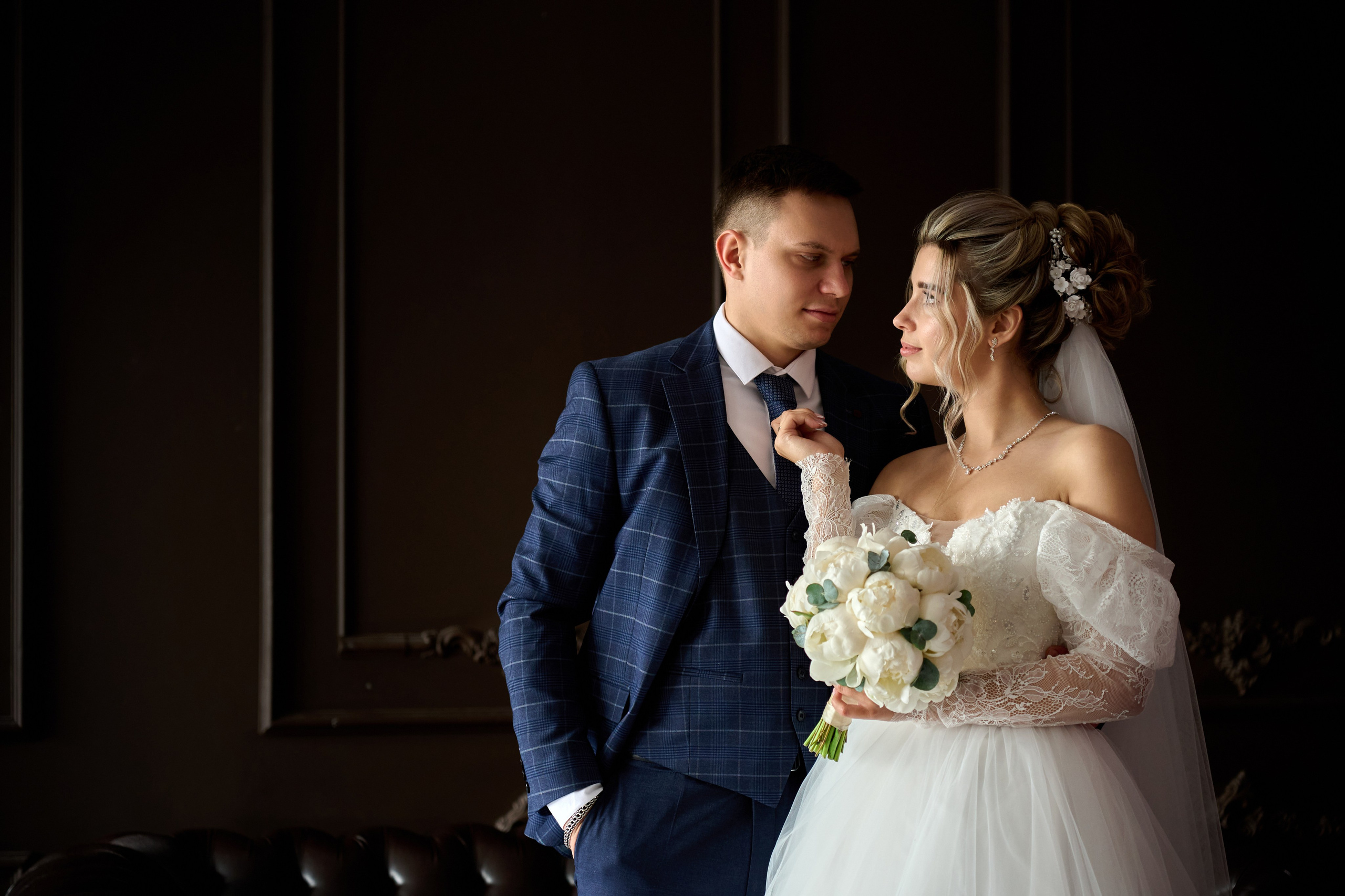 Свадебная фотосессия в Старом Осколе и Губкине. Профессиональный фотограф Старый Оскол, Губкин — свадьба, венчание, крещение, юбилей и день рождения