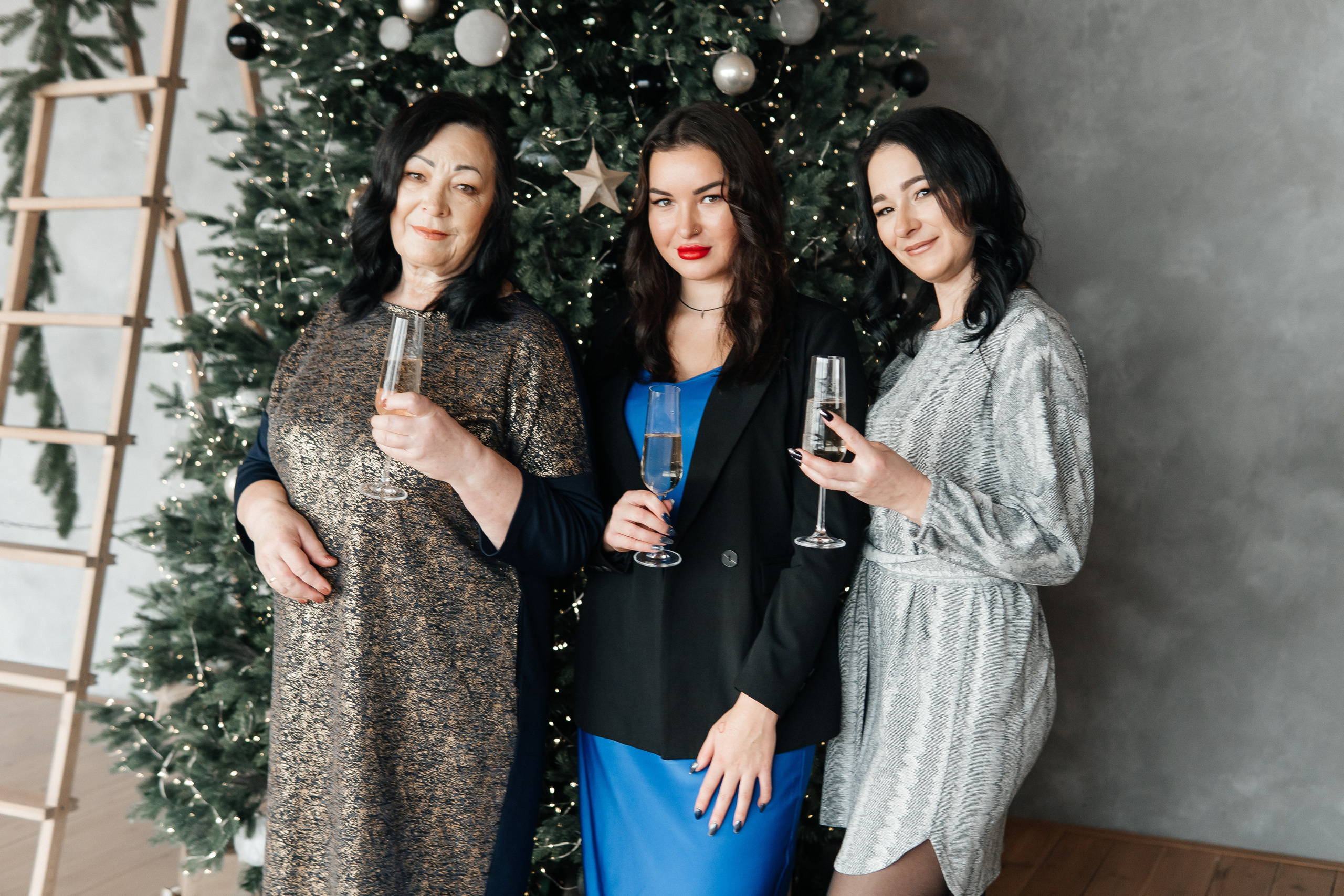 Яна и девочки <3. Главная страница