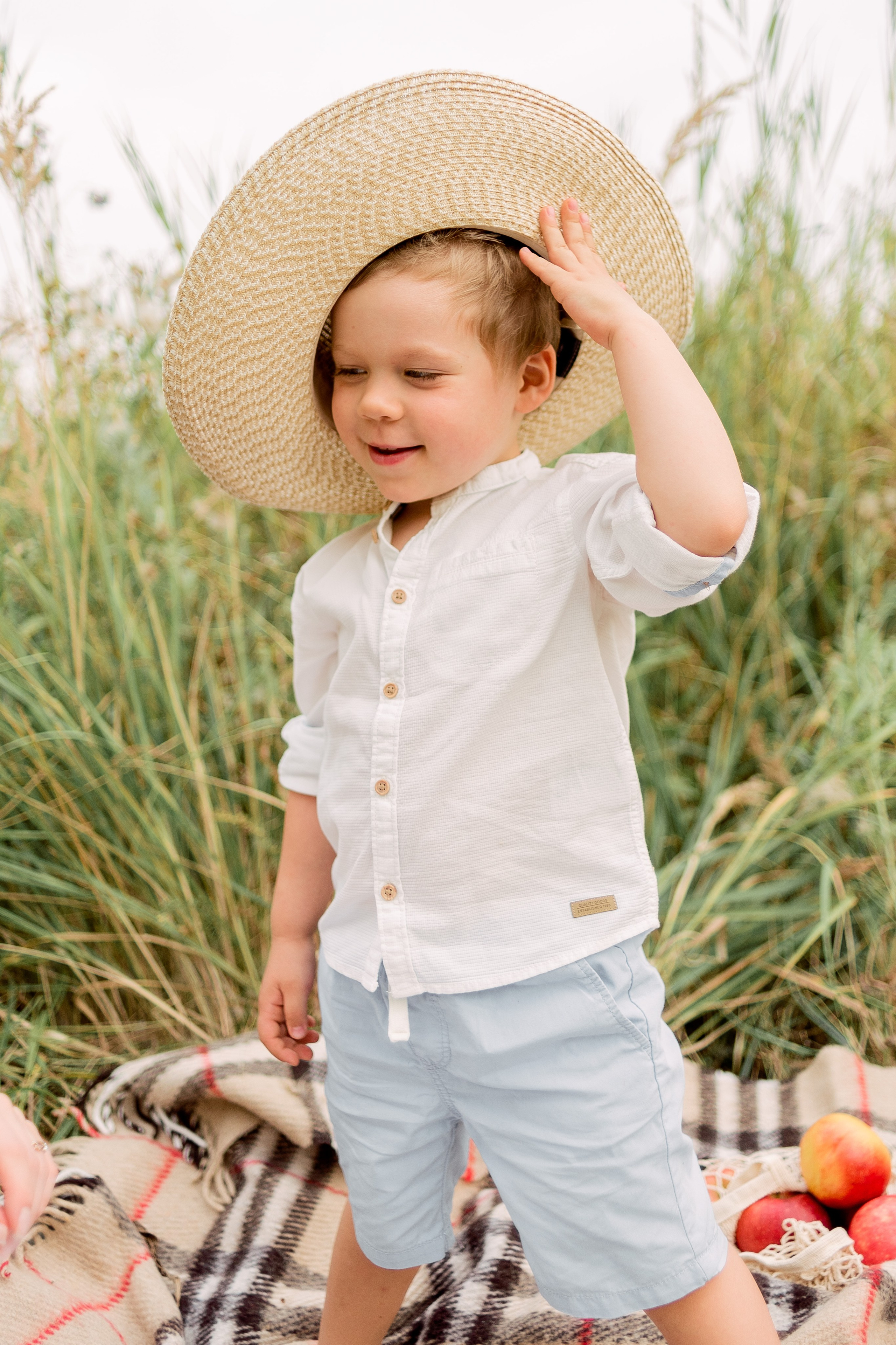 В поле. Фотограф Юлия Попова