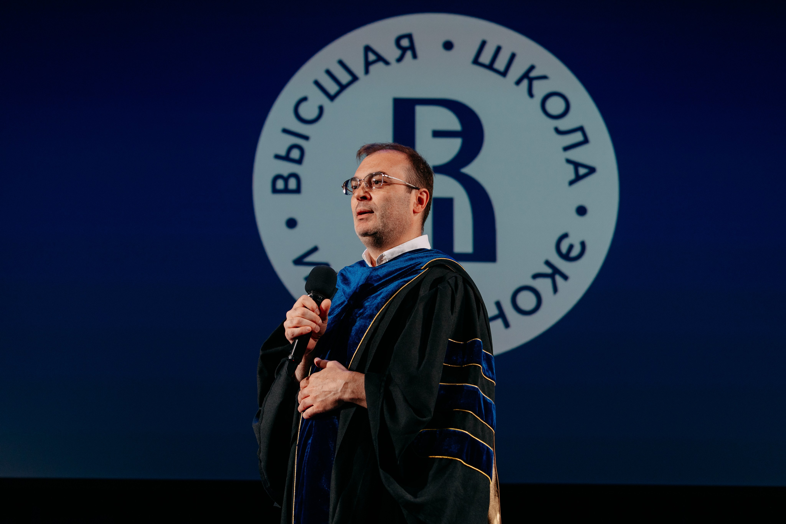 Вручение дипломов. Фото и видео съемка. Андрей Ионов