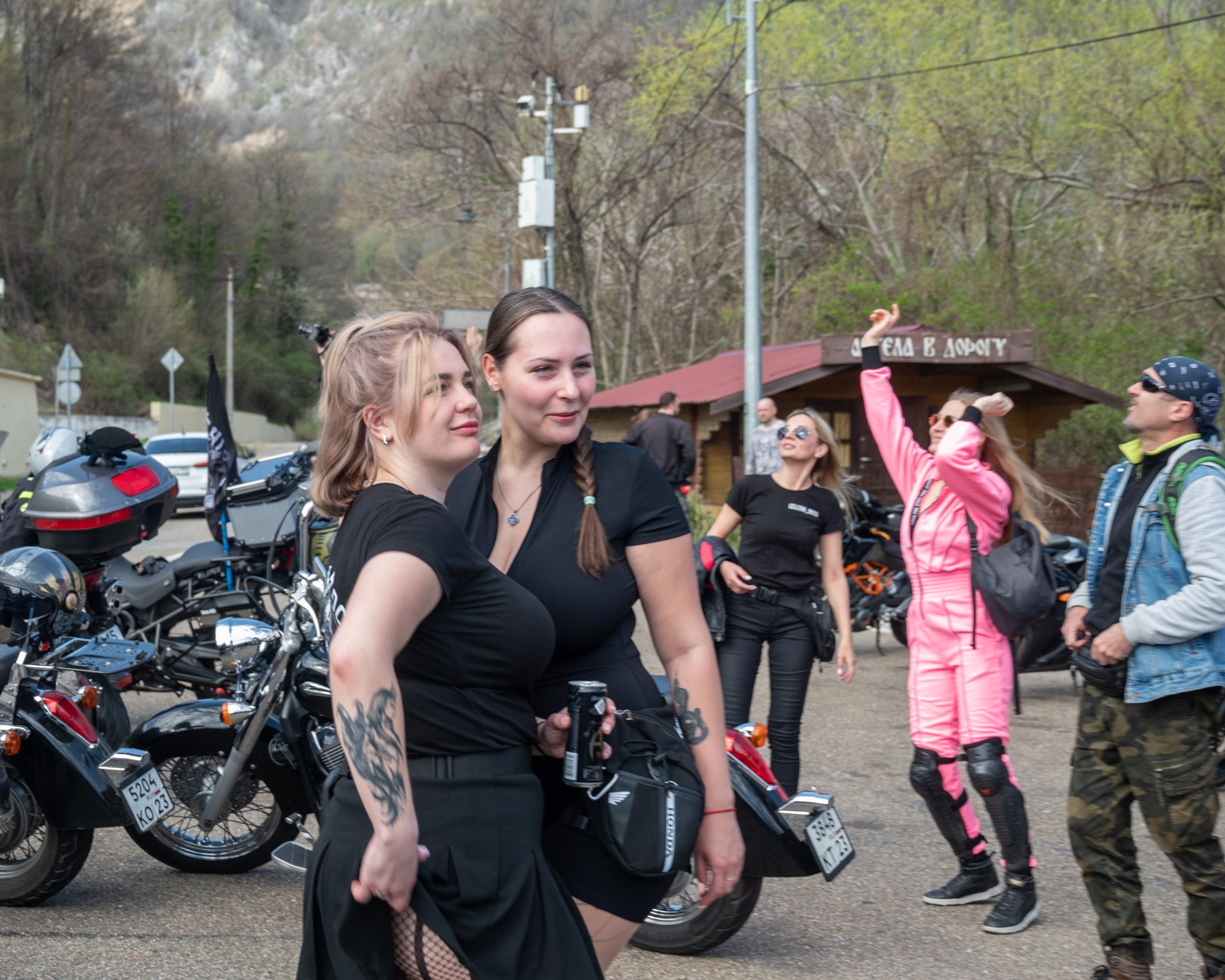 Bad girls sochi 29.03.2025. Фотографирую счастливых людей в Сочи