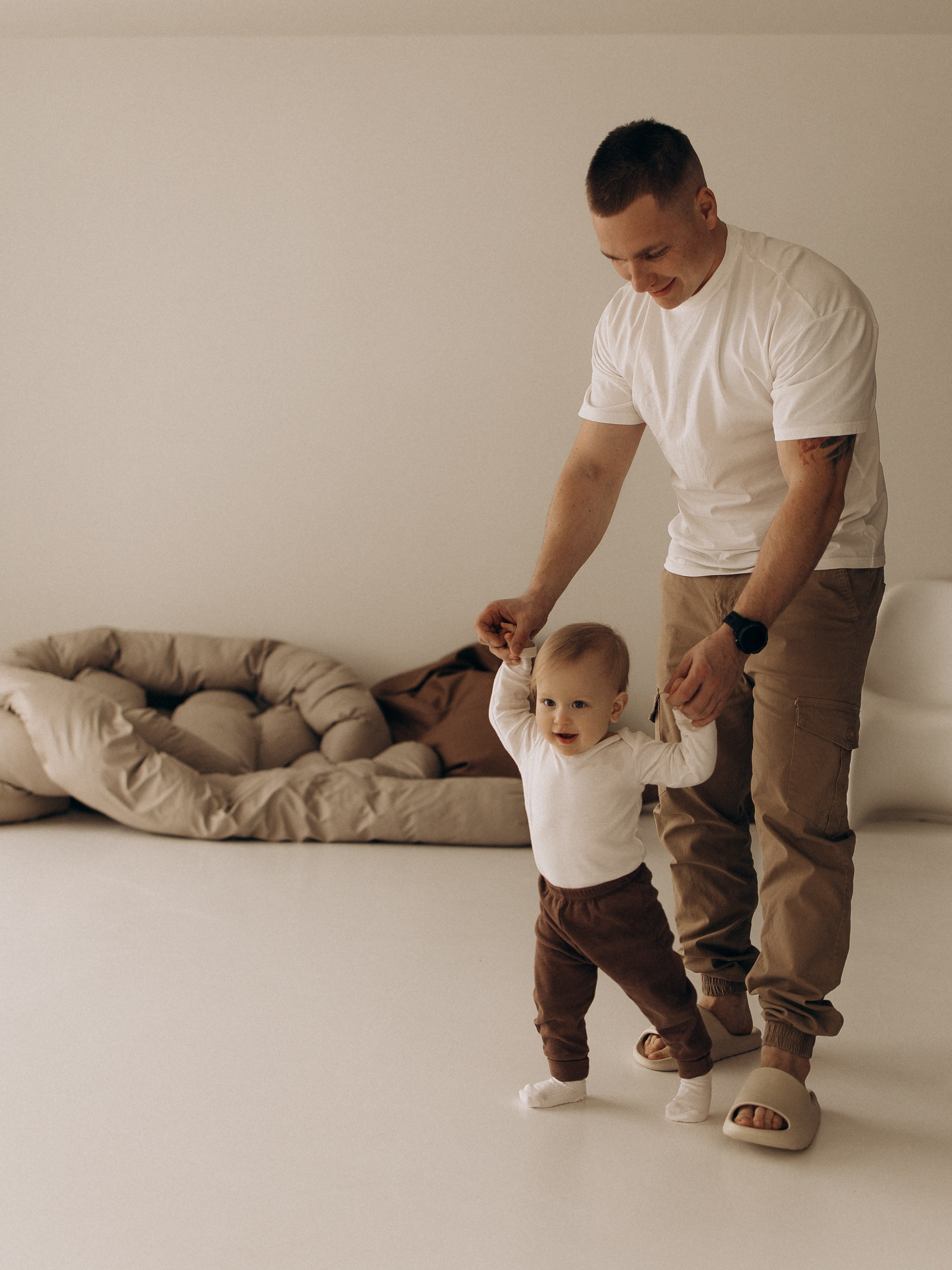 К годику Михаила — зал Песок. Семейный фотограф в Краснодаре Храмова Анна