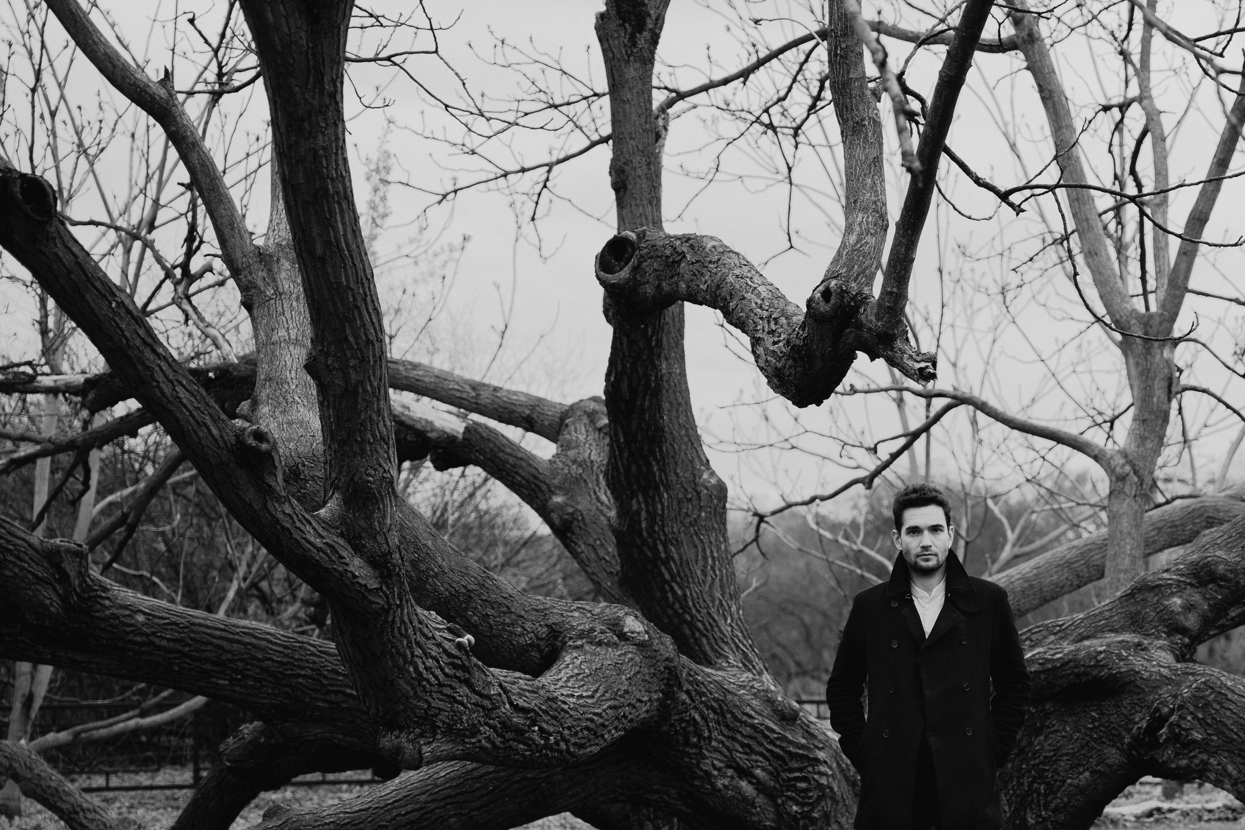 YAROSLAV. TUTSARKIS — Art Director | Stylist | Photographer